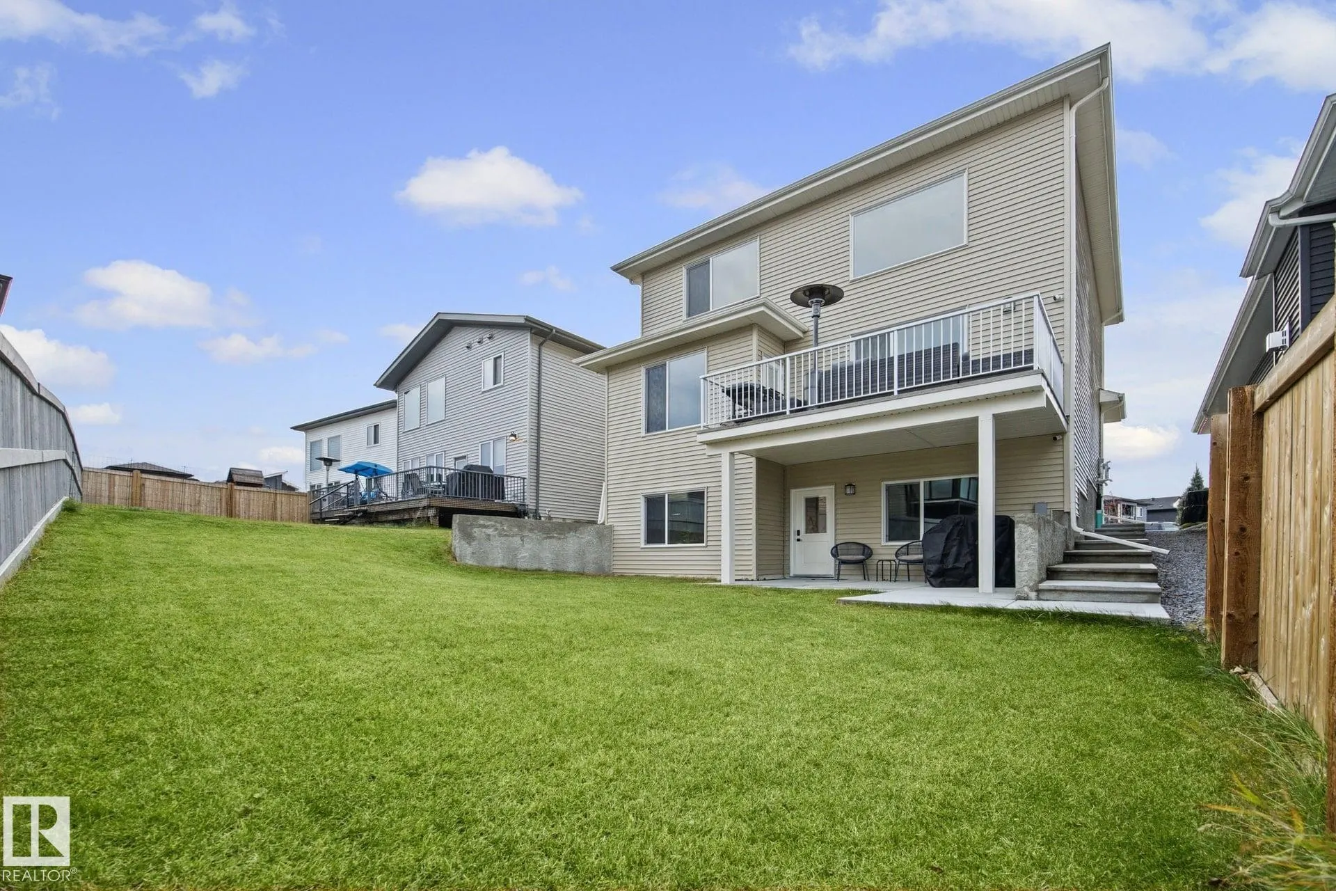 58 Hummingbird Crescent