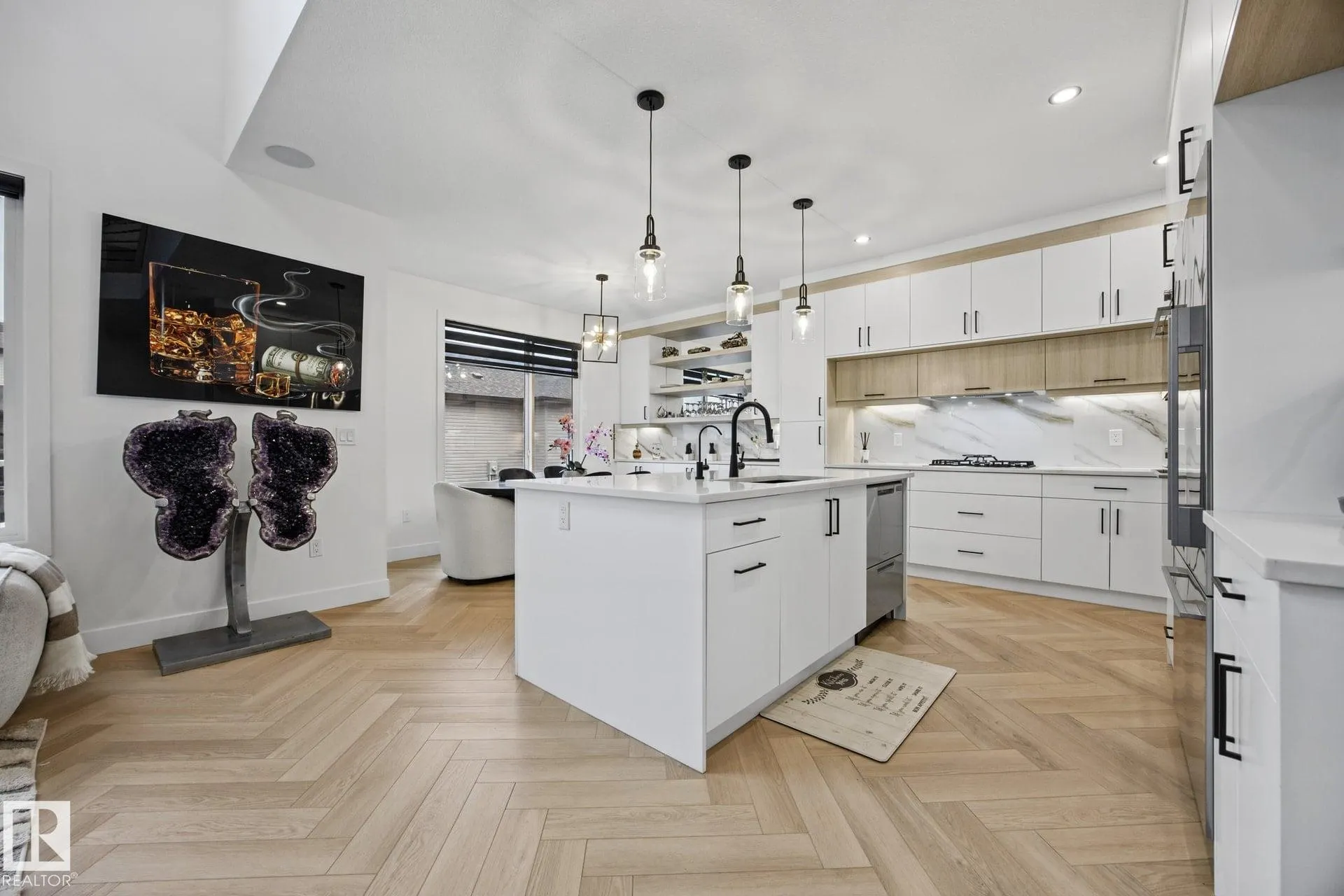 58 Hummingbird Crescent