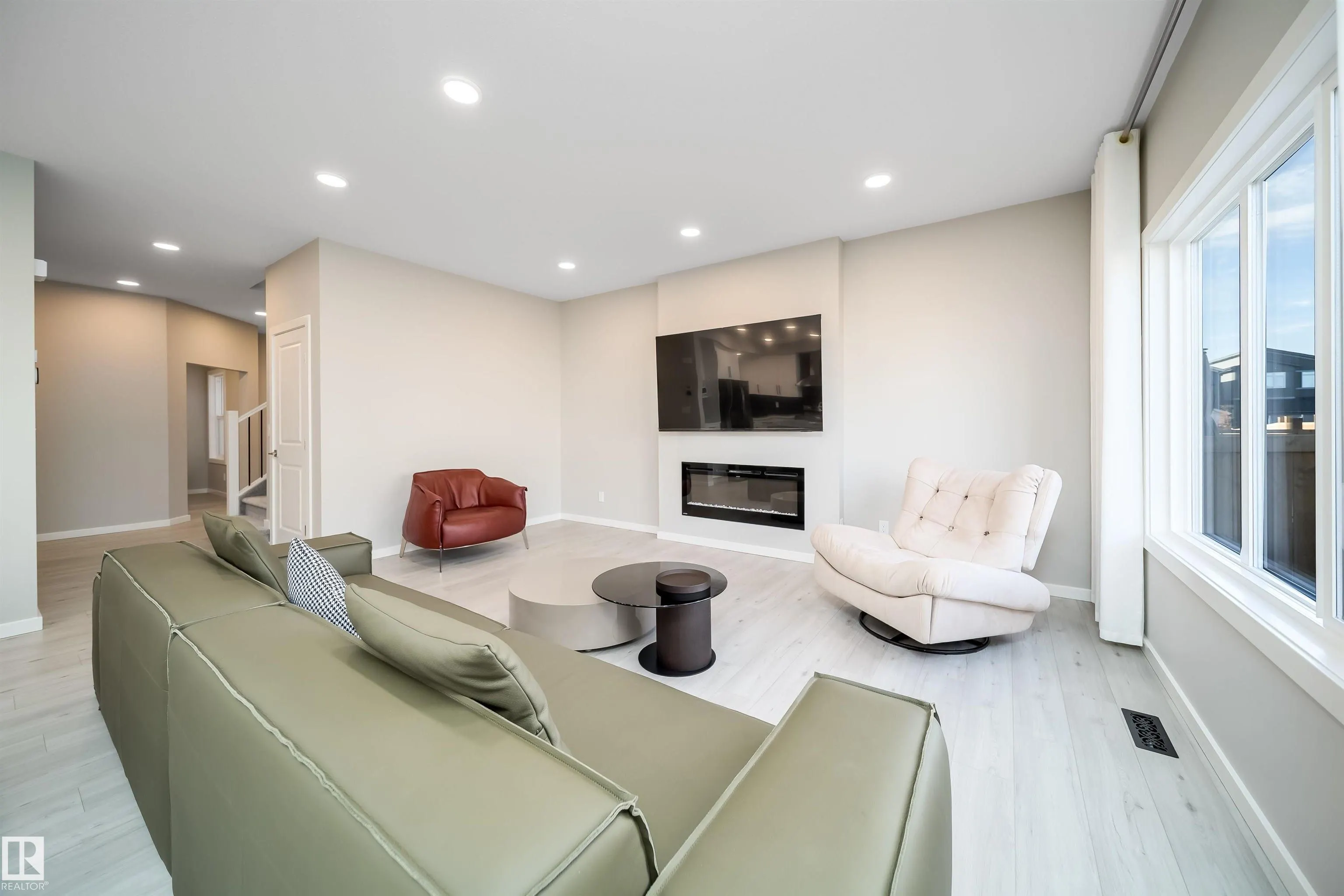 3468 Kulay Green