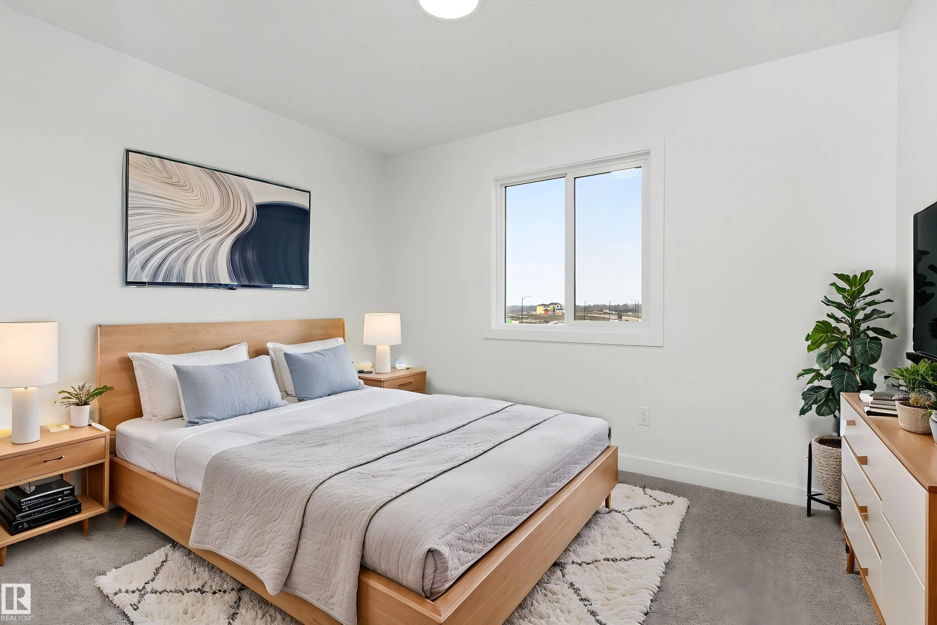 54 EMERSON Landing