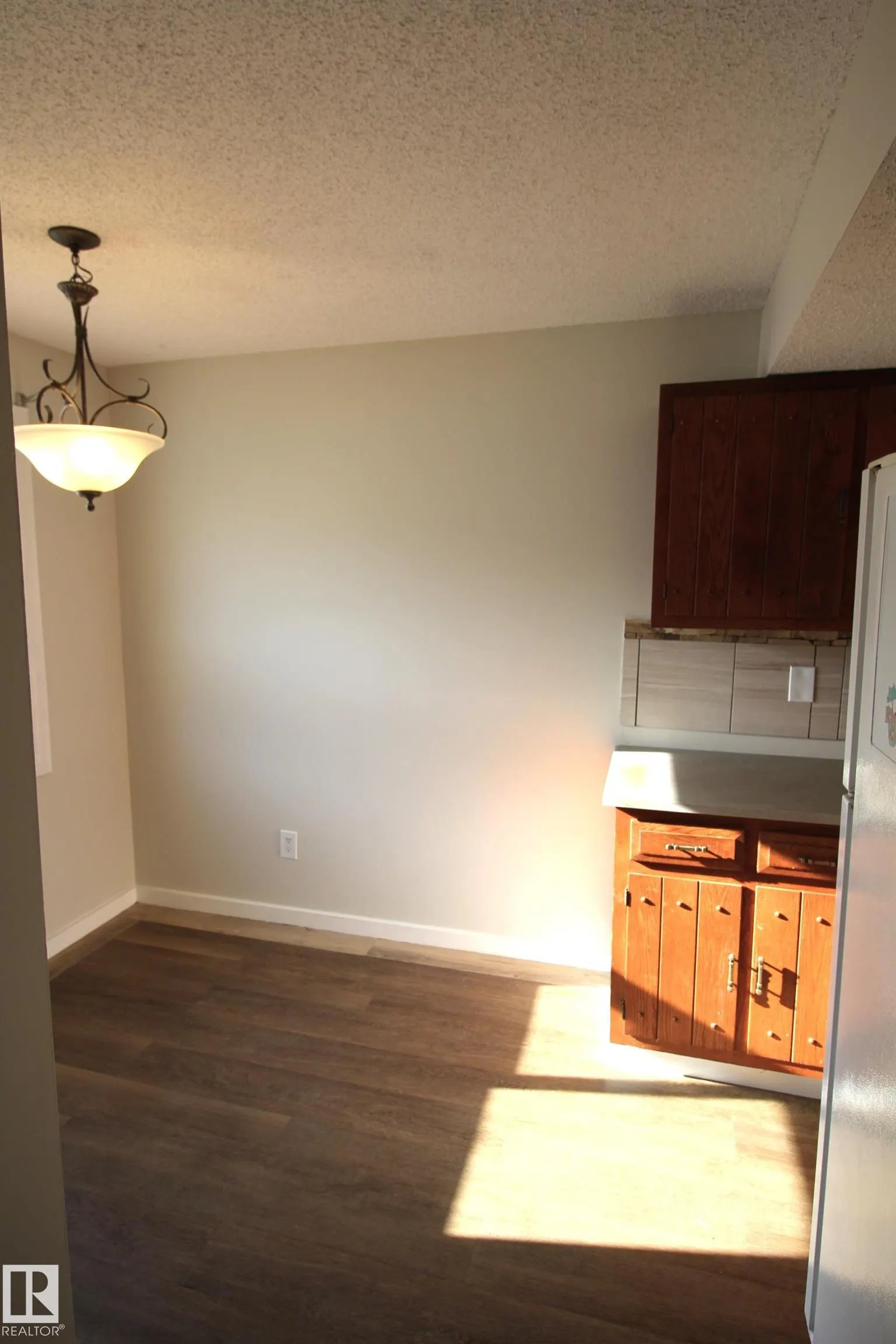 54 LAKEWOOD Village