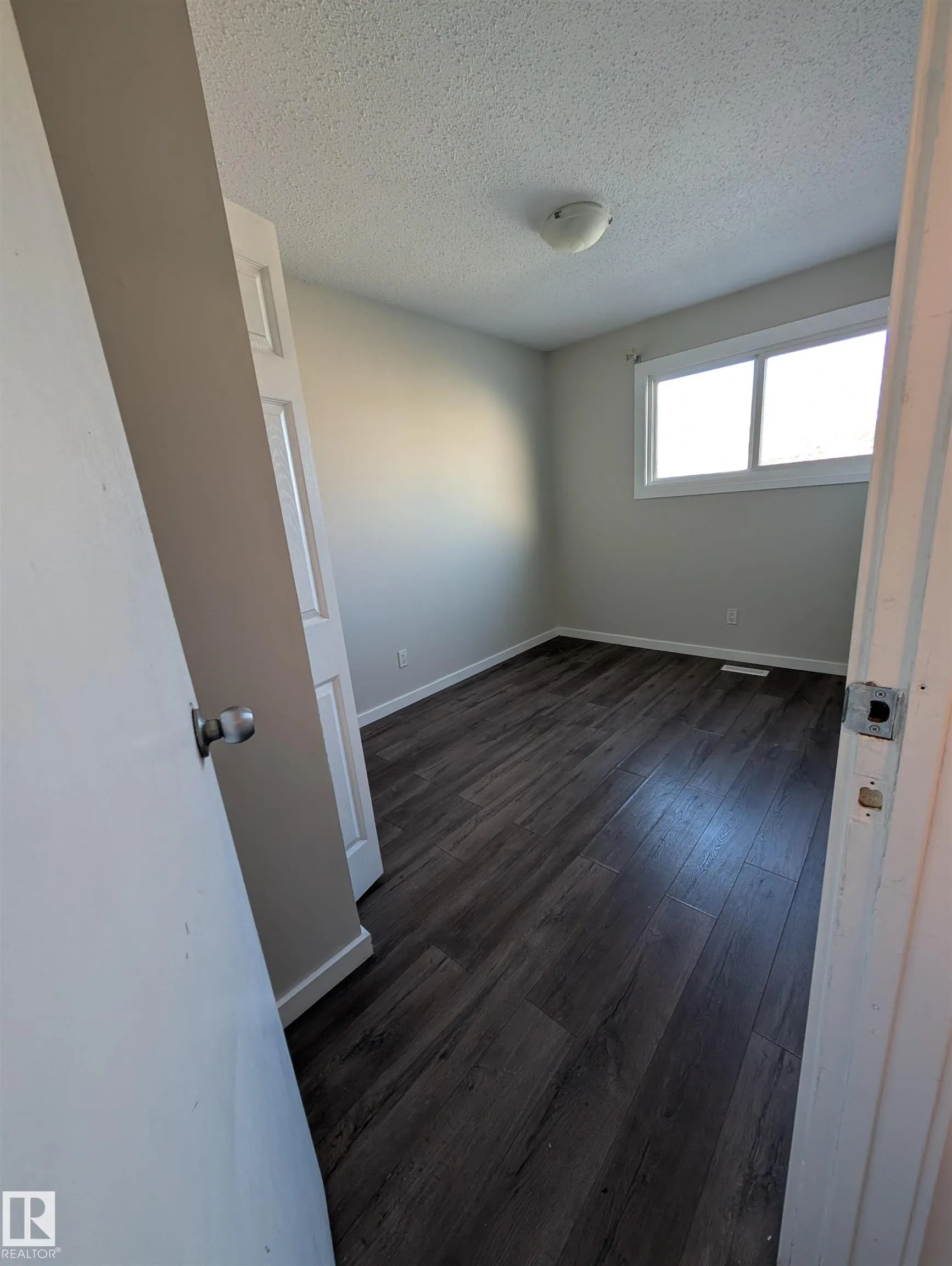 54 LAKEWOOD Village