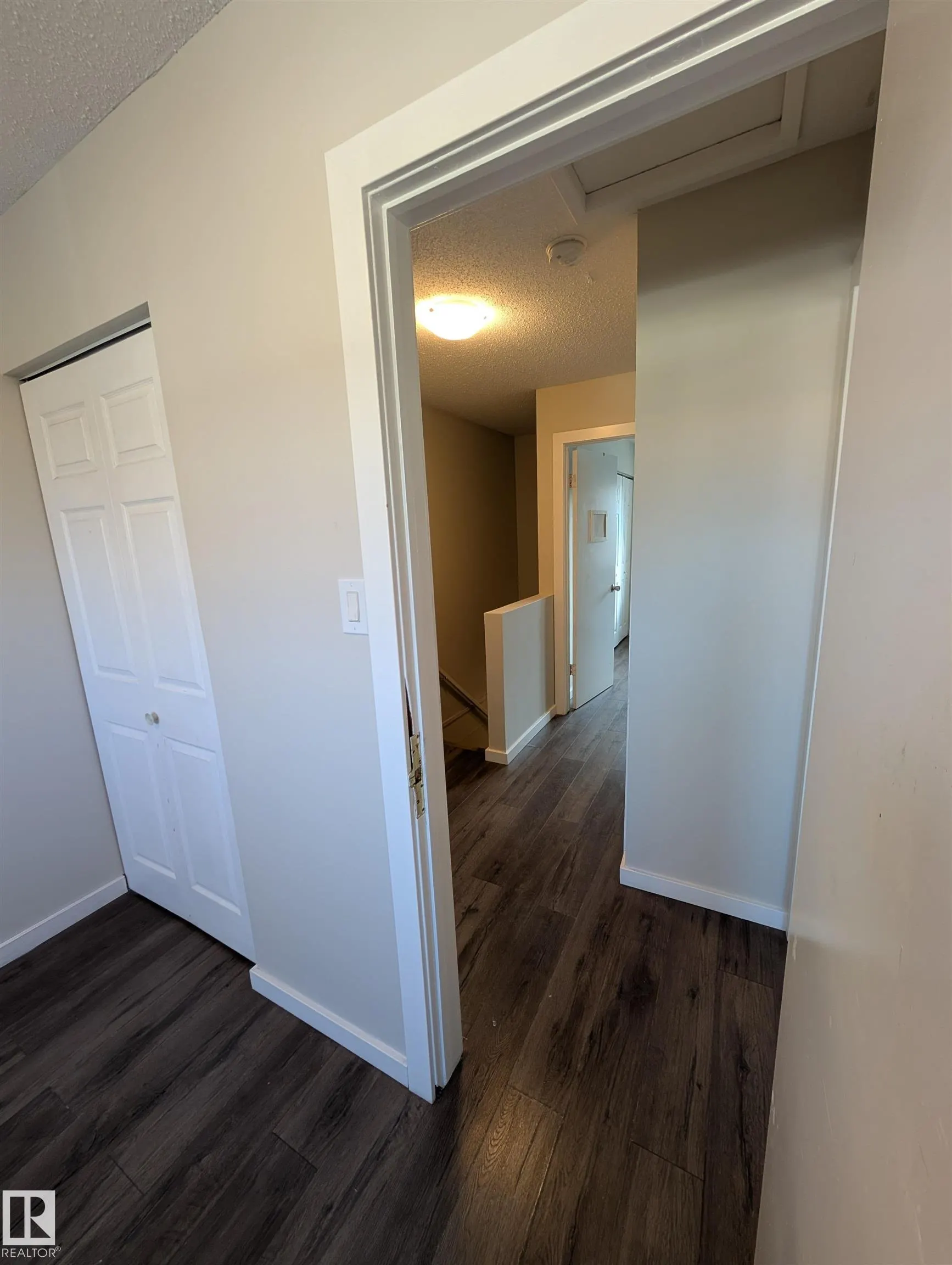 54 LAKEWOOD Village