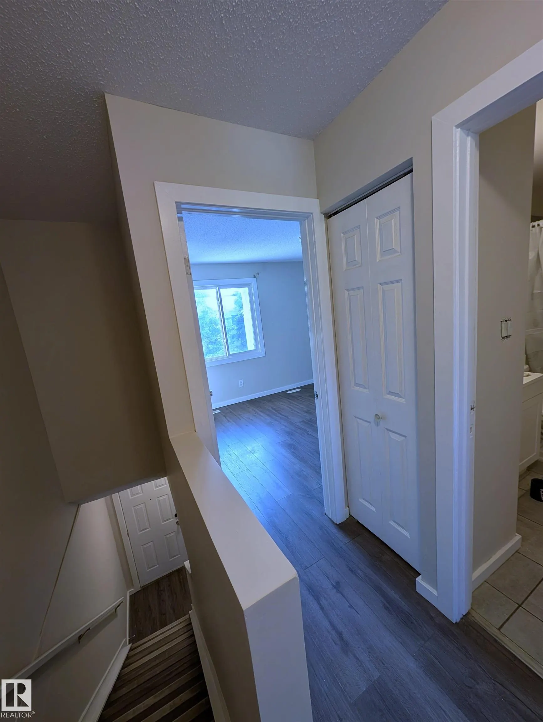 54 LAKEWOOD Village