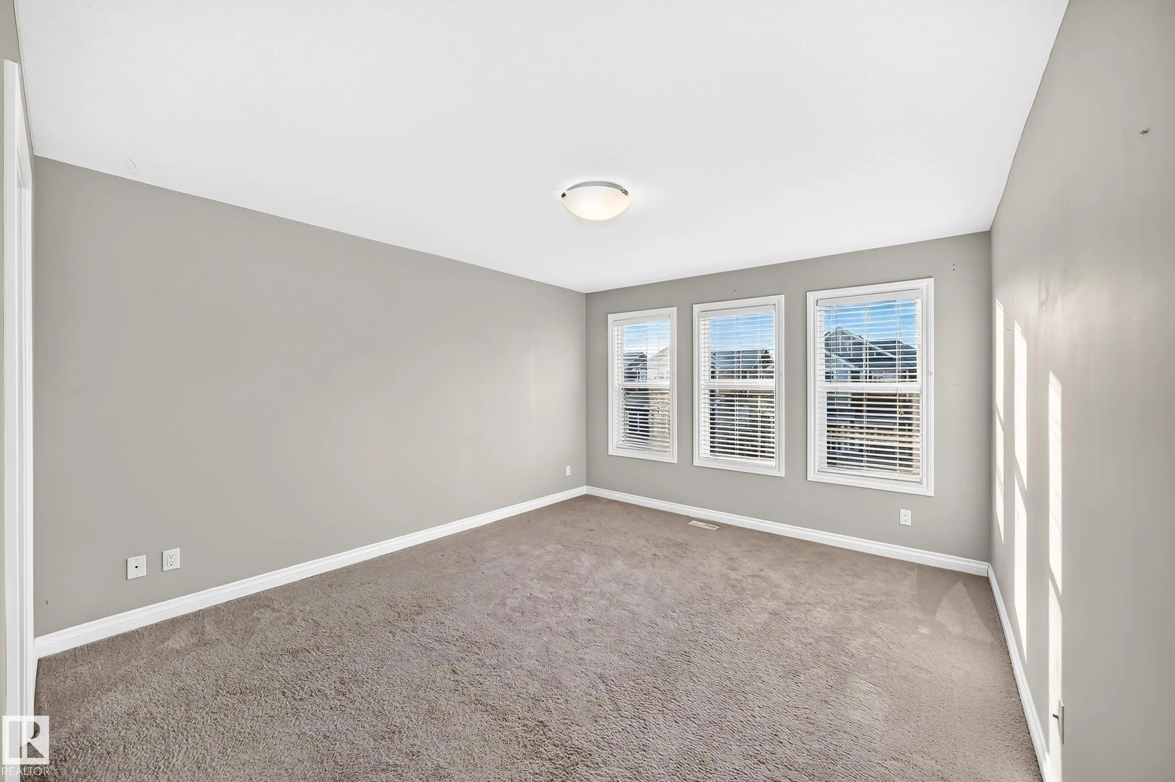 260 STURTZ Bend