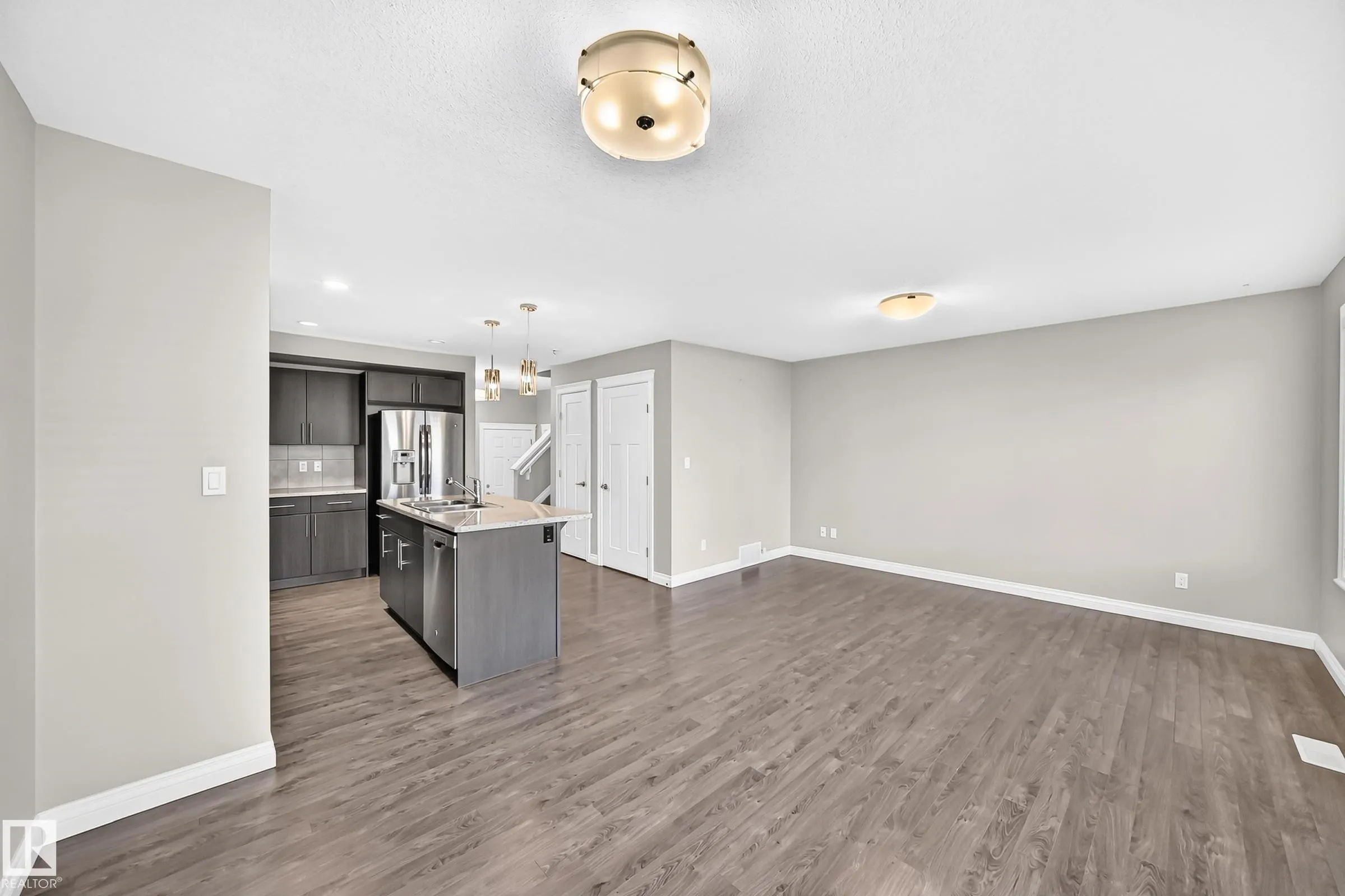 260 STURTZ Bend