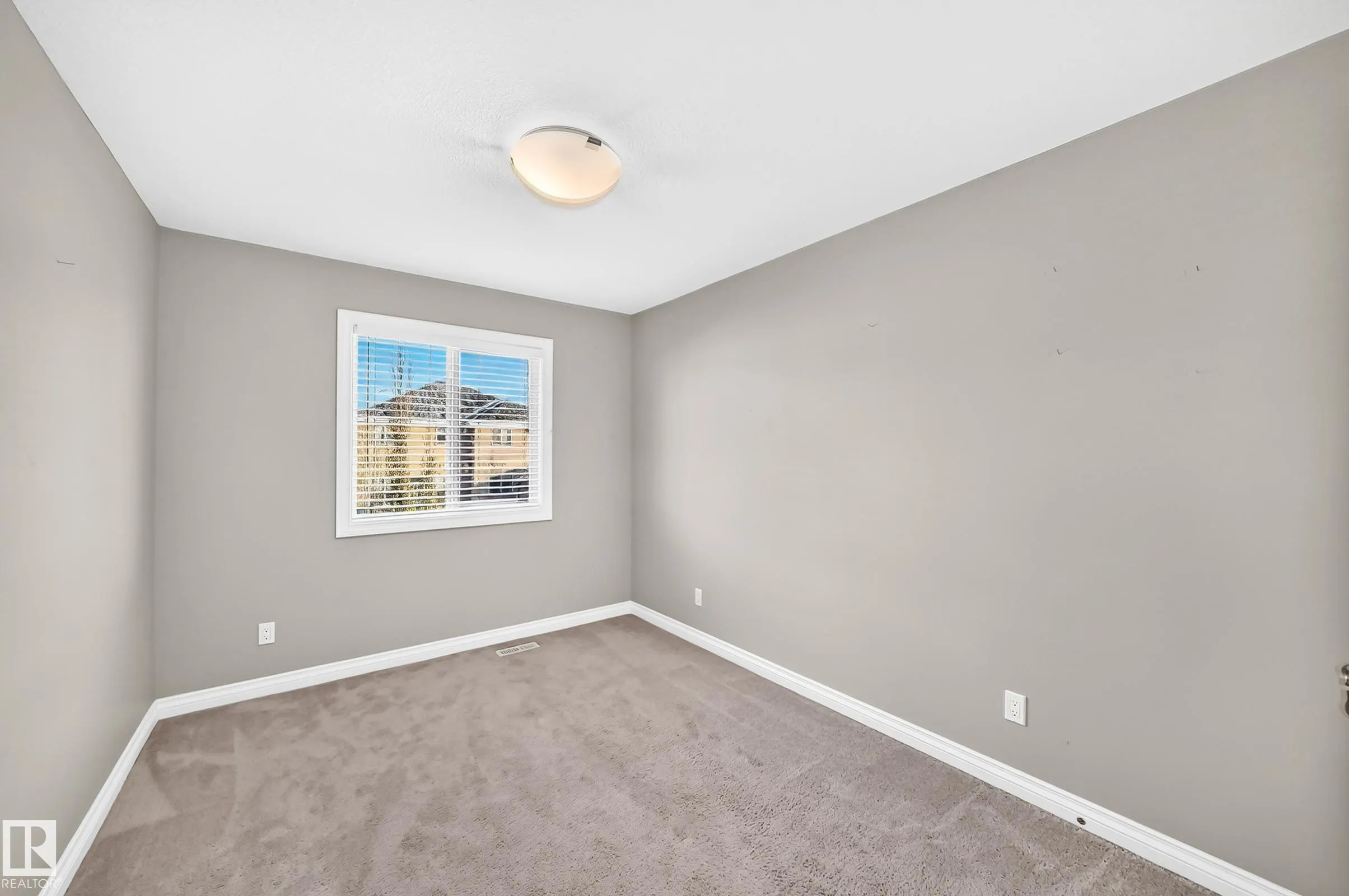 260 STURTZ Bend