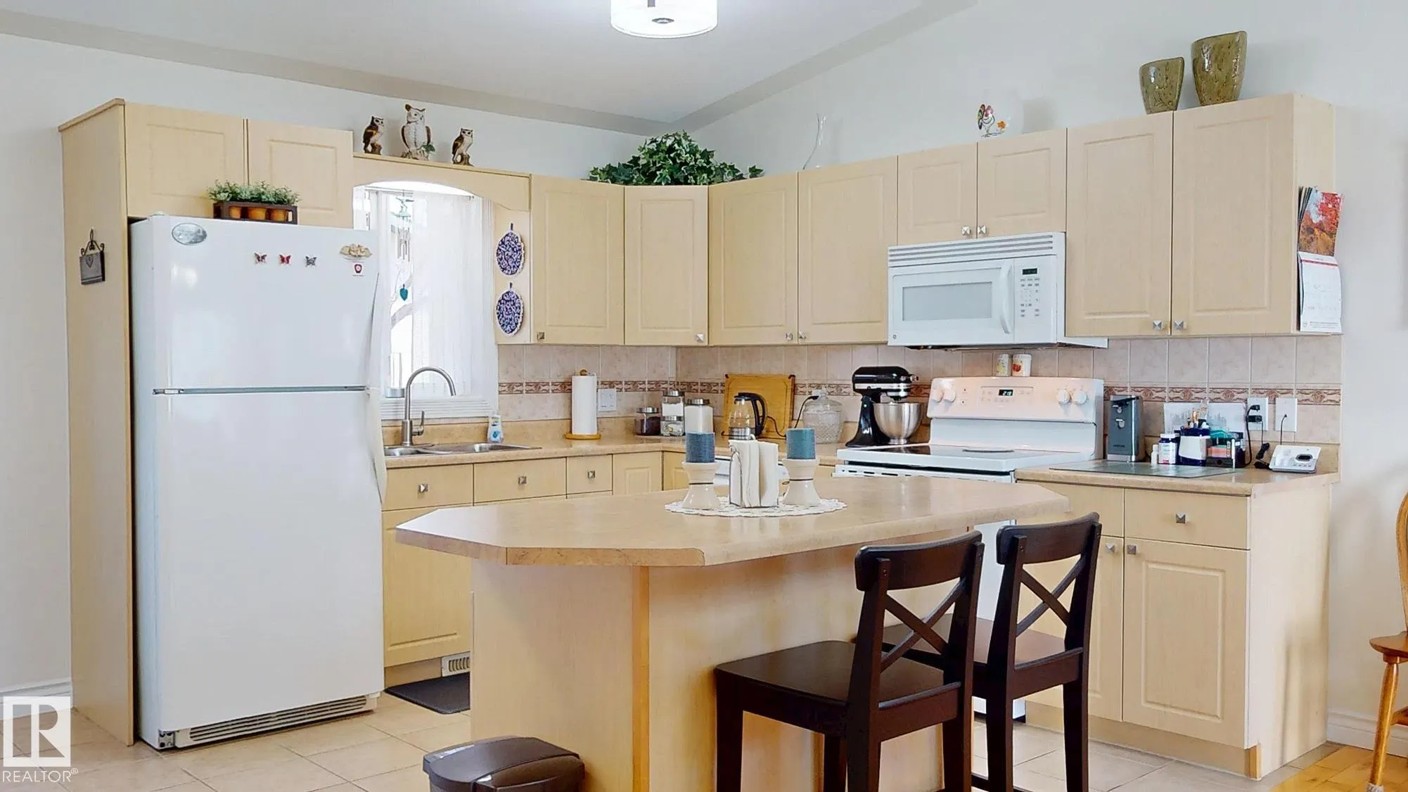 3 Spruce Ridge Drive