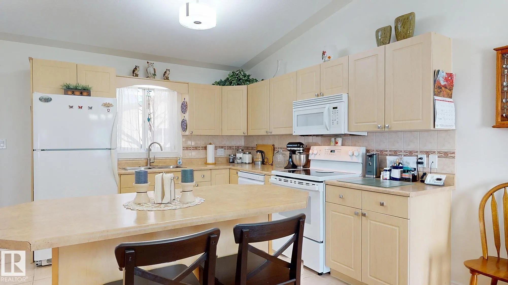 3 Spruce Ridge Drive
