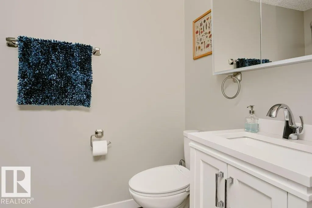 8203 160 Avenue