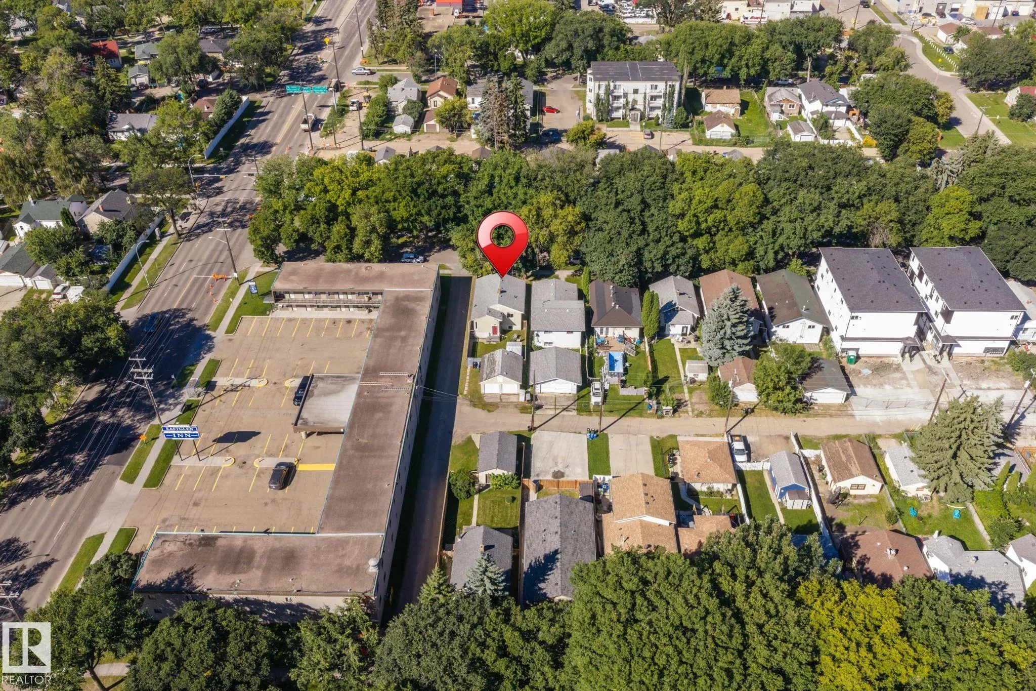 11811 70 Street