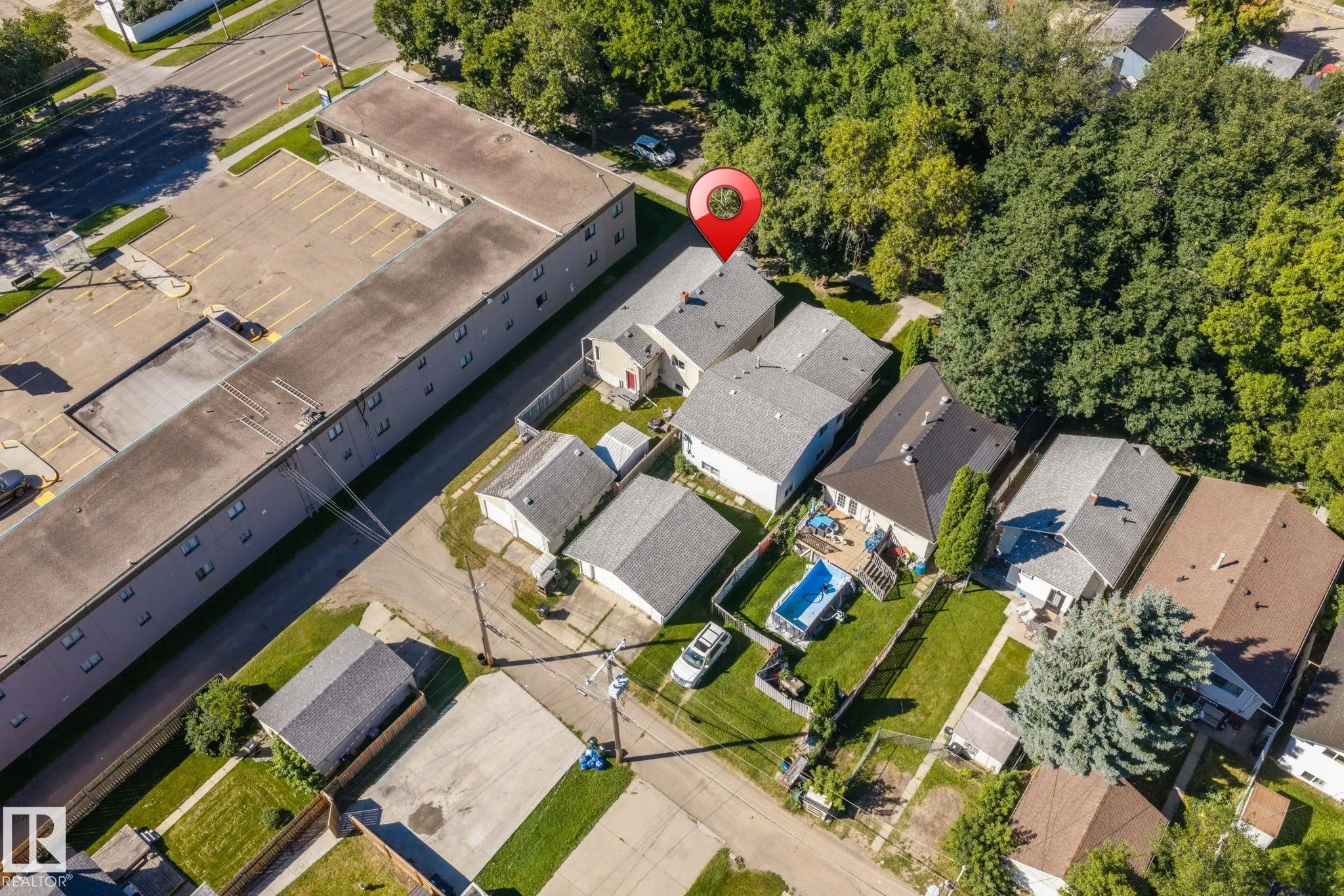 11811 70 Street