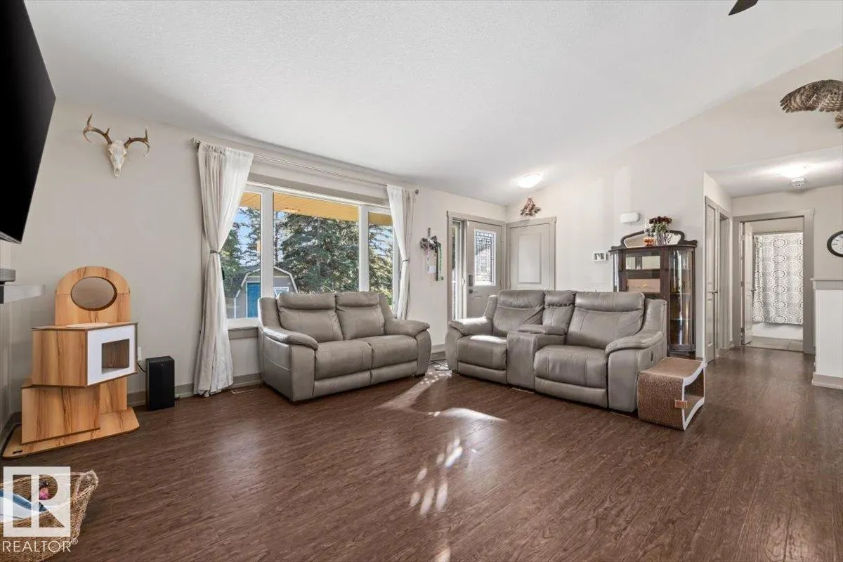 205 55504 Range 13 Road
