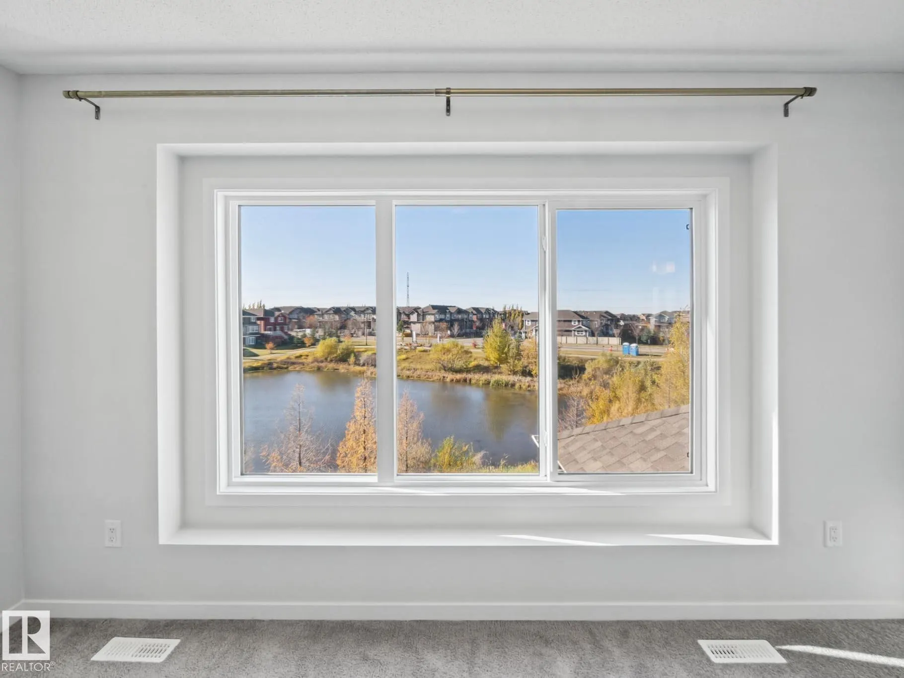 3807 CHERRY Loop