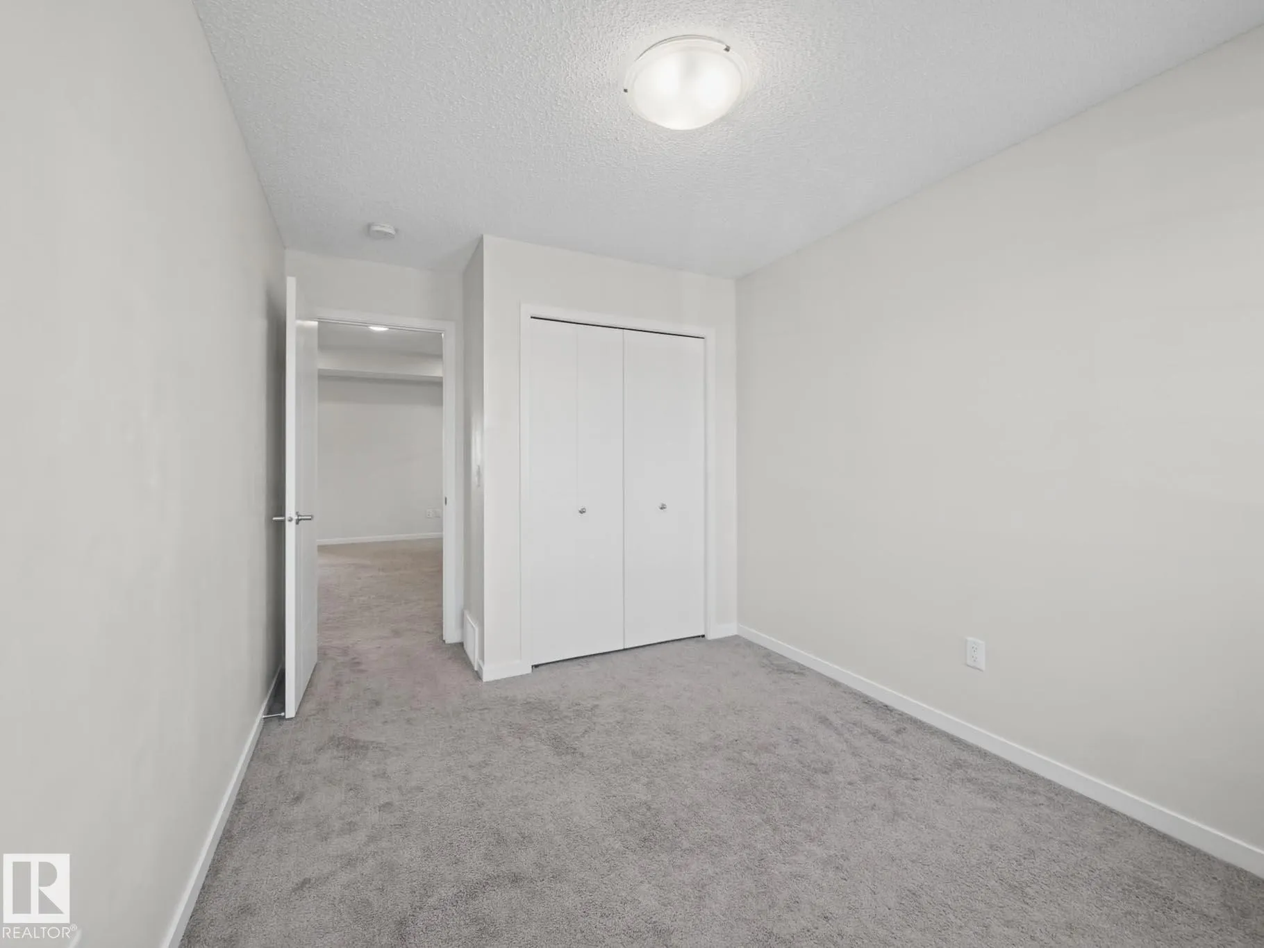 3807 CHERRY Loop