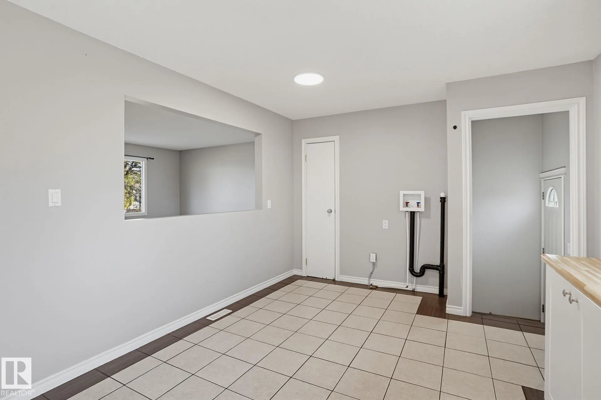 64 WINCHESTER Avenue