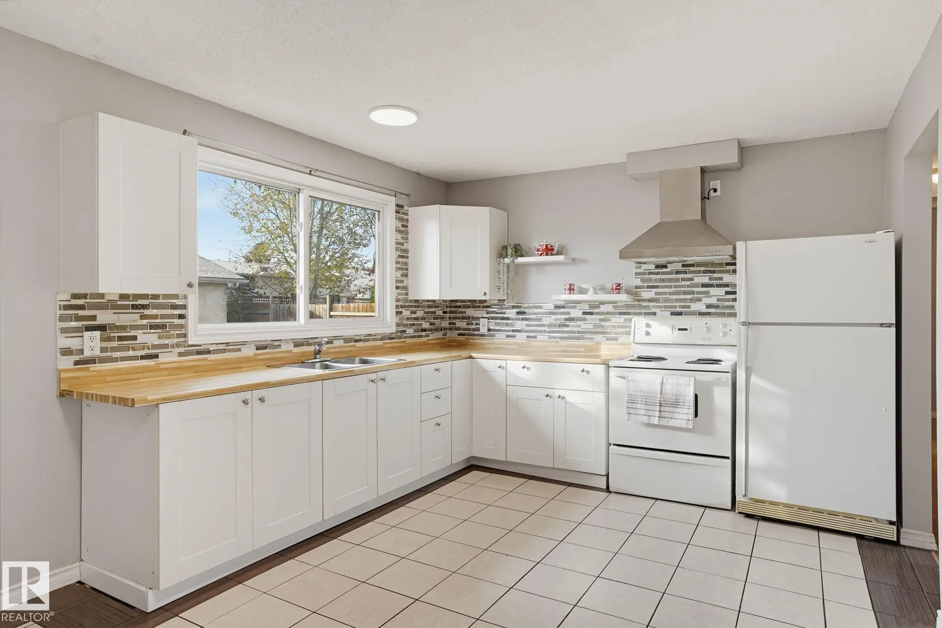 64 WINCHESTER Avenue