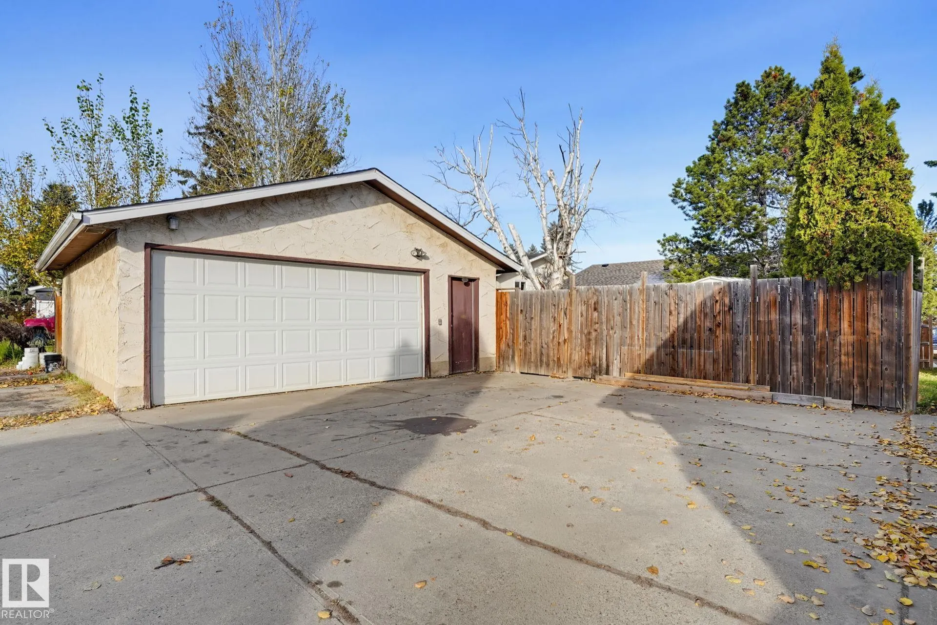 64 WINCHESTER Avenue