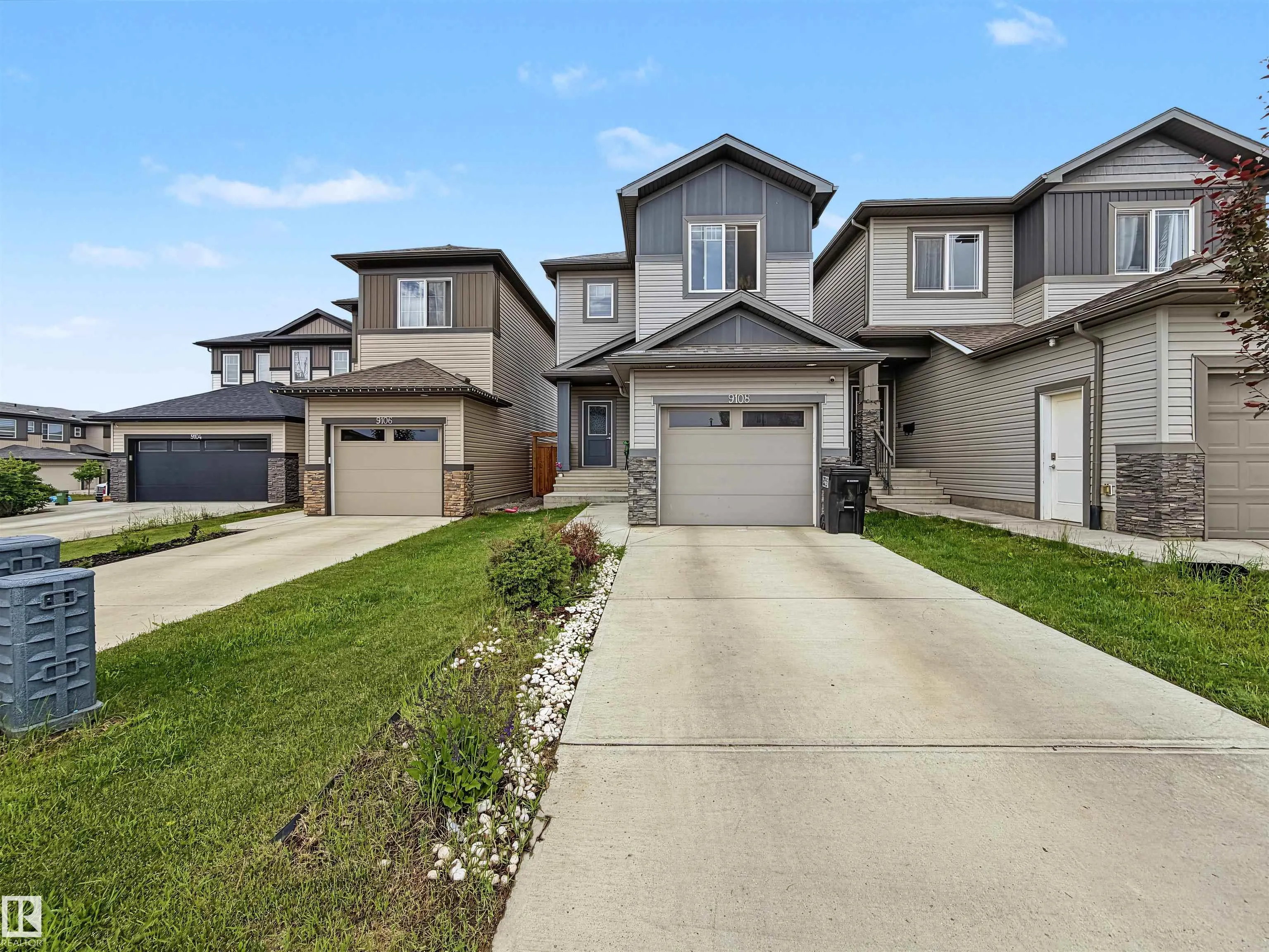 9108 Cooper Crescent