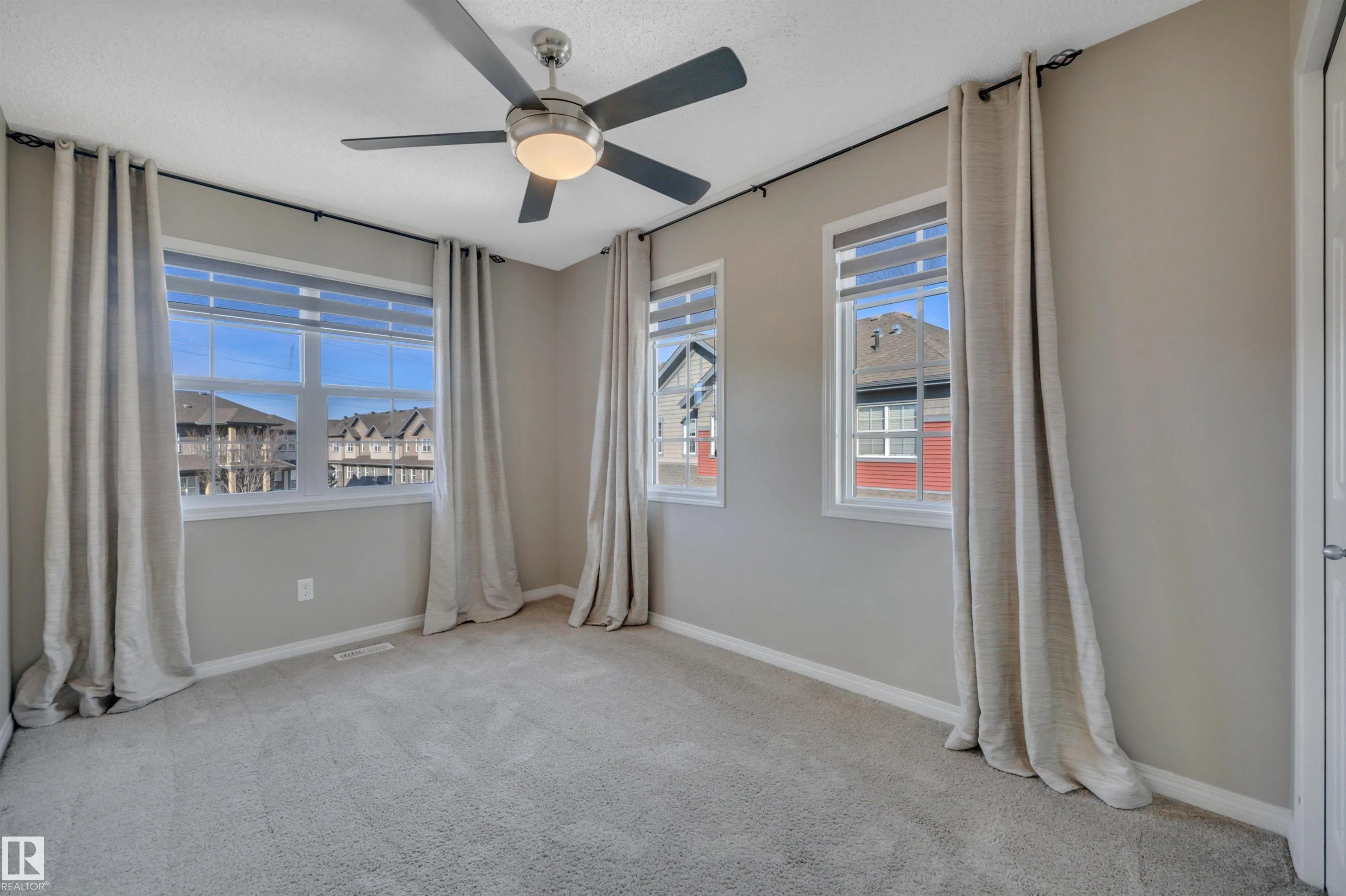 4029 ORCHARDS Drive