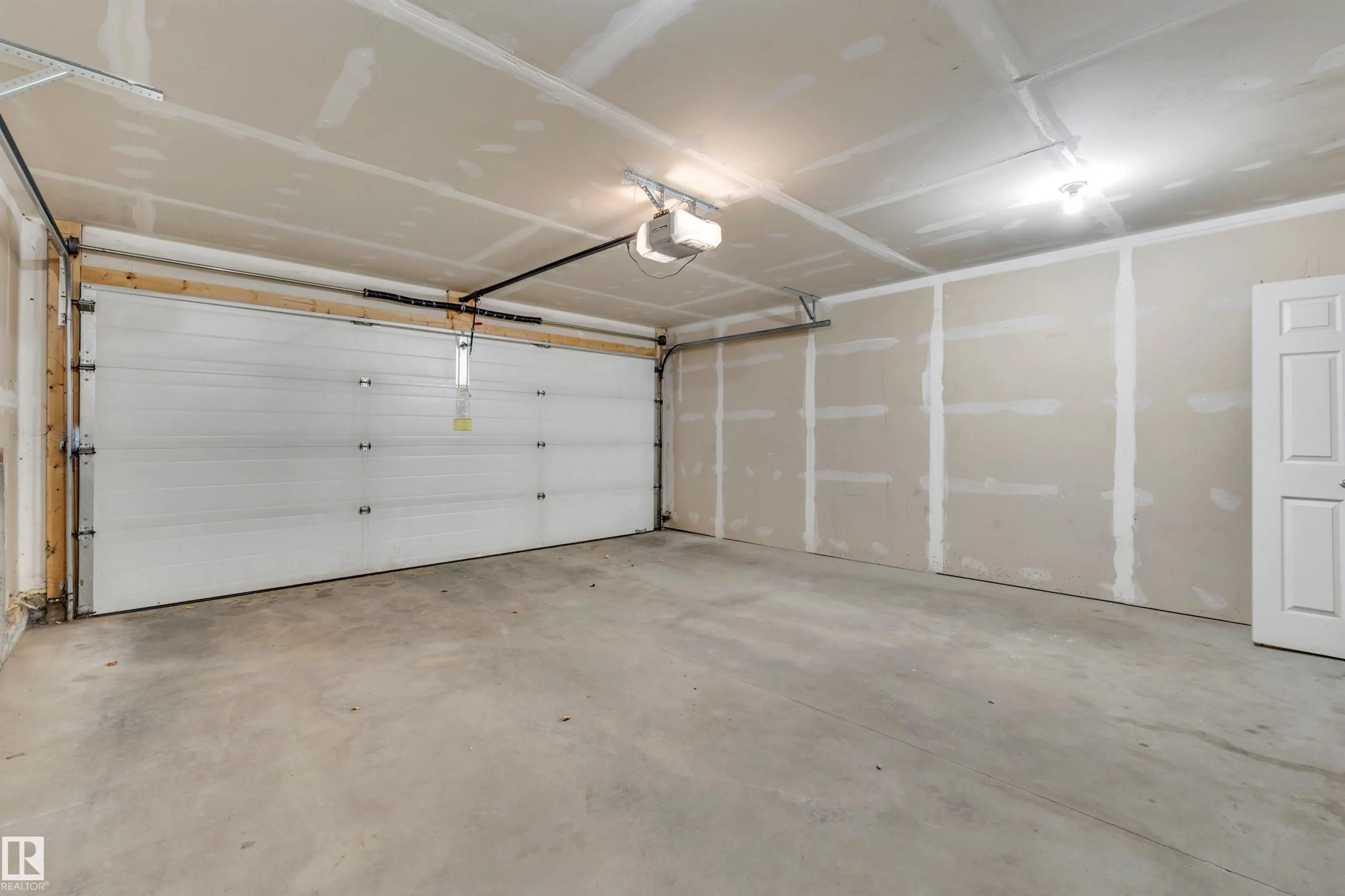 4029 ORCHARDS Drive