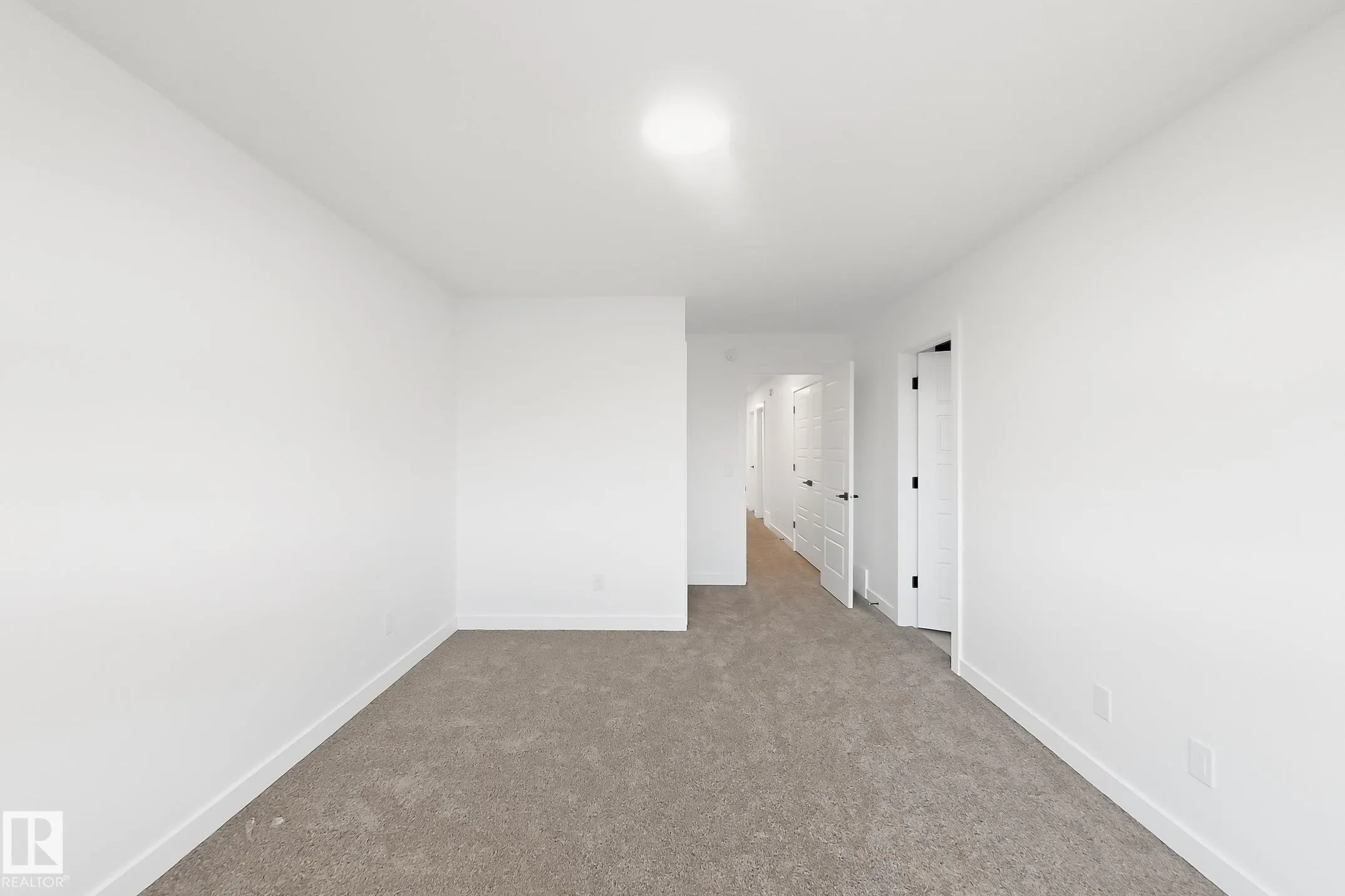 904 17 AVE