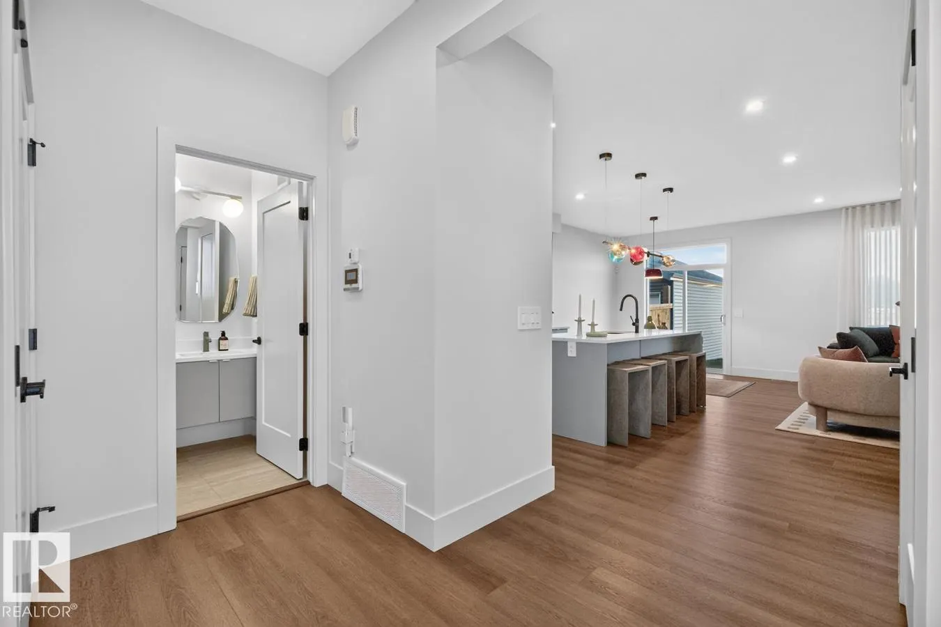 38 Cheval Close
