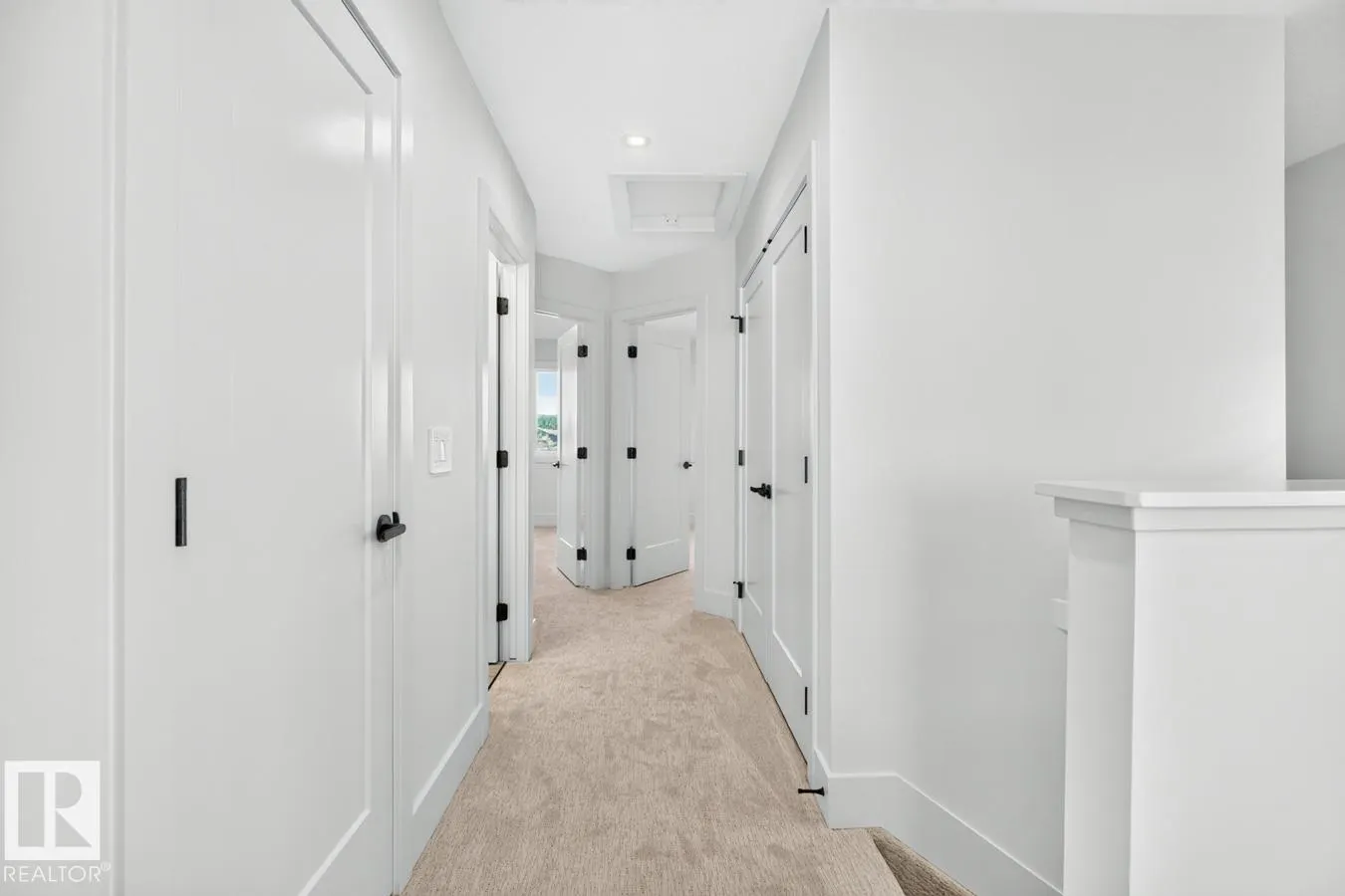 38 Cheval Close