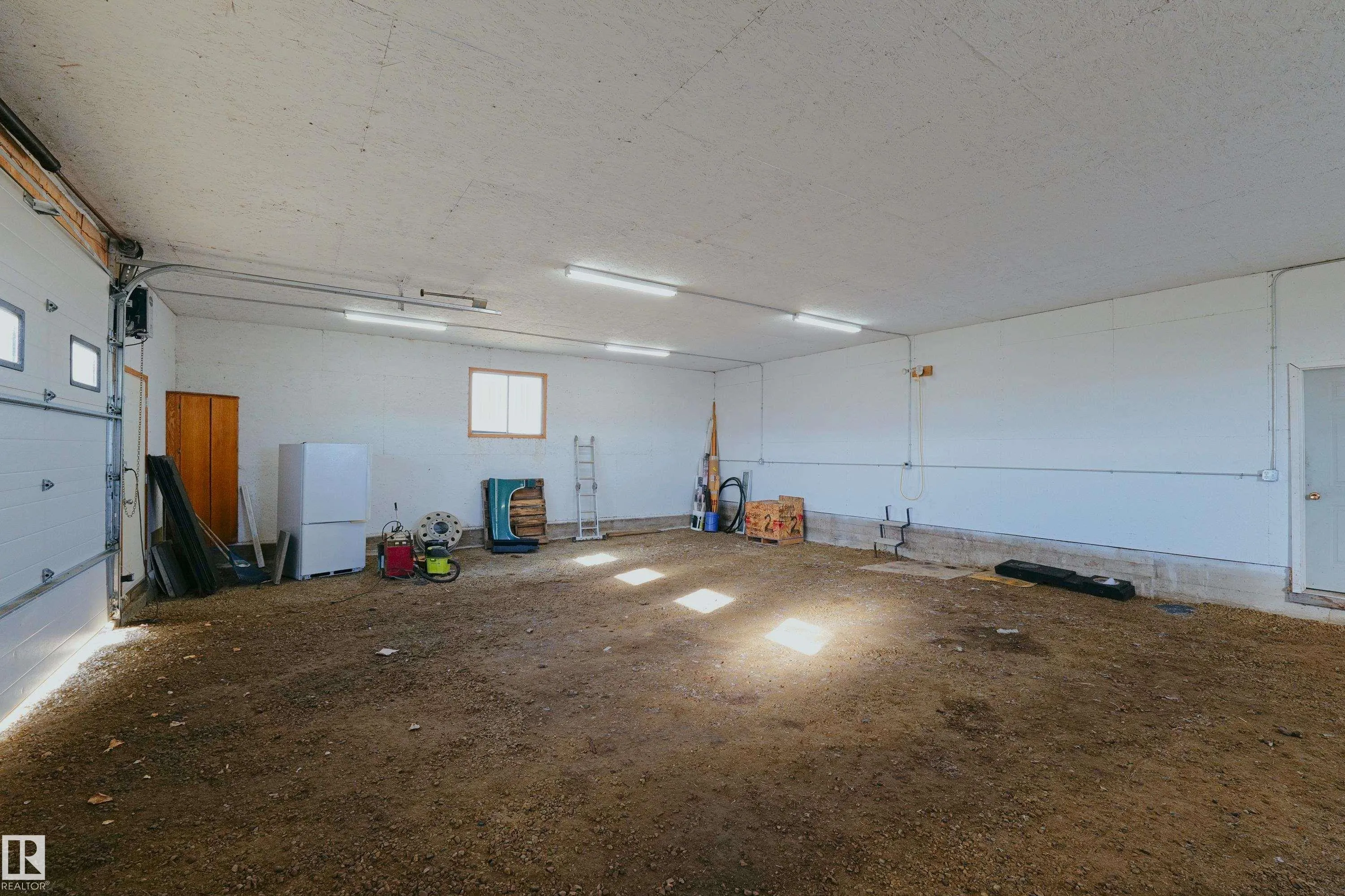 61127 Range Road 44