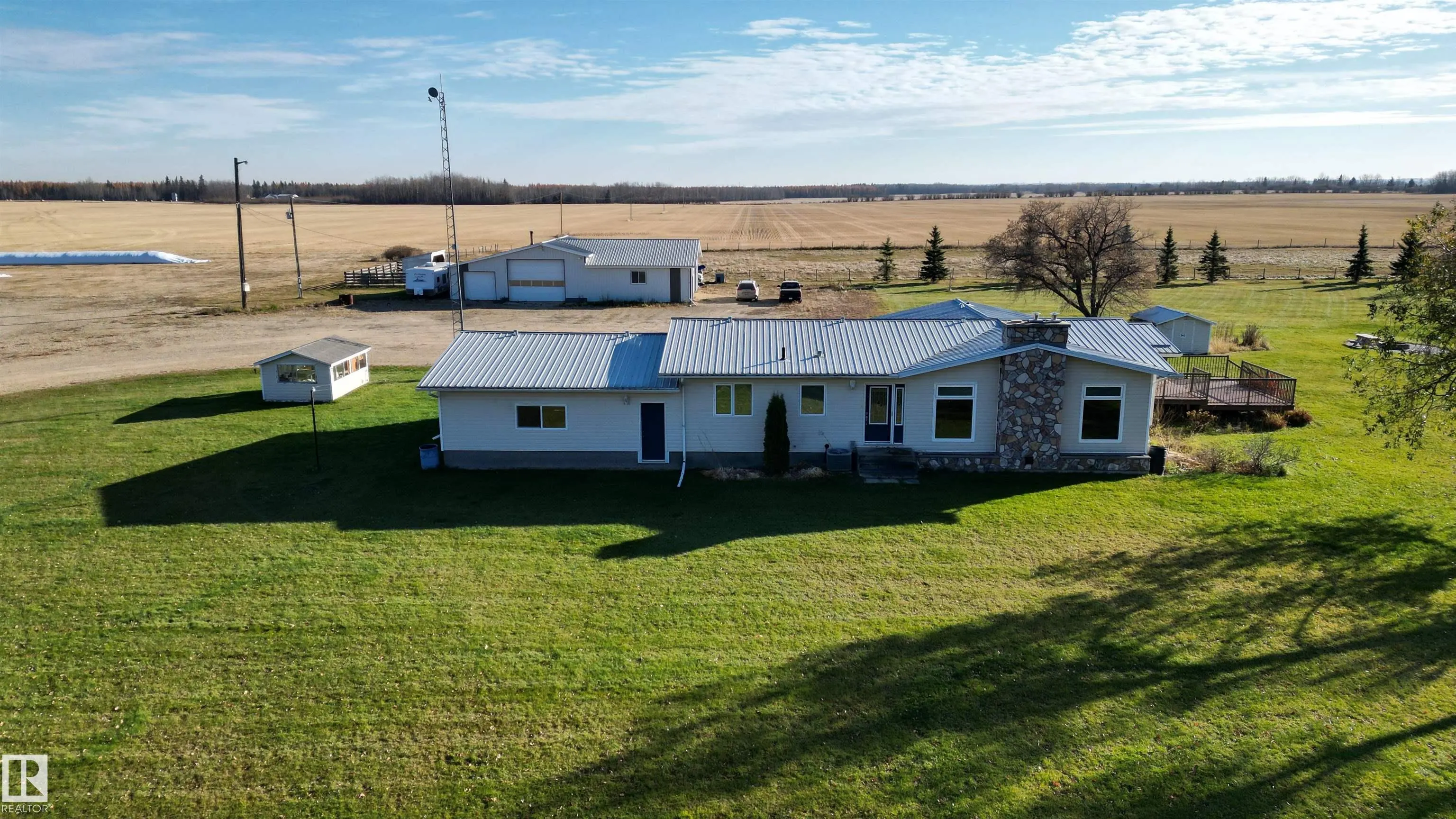 61127 Range Road 44
