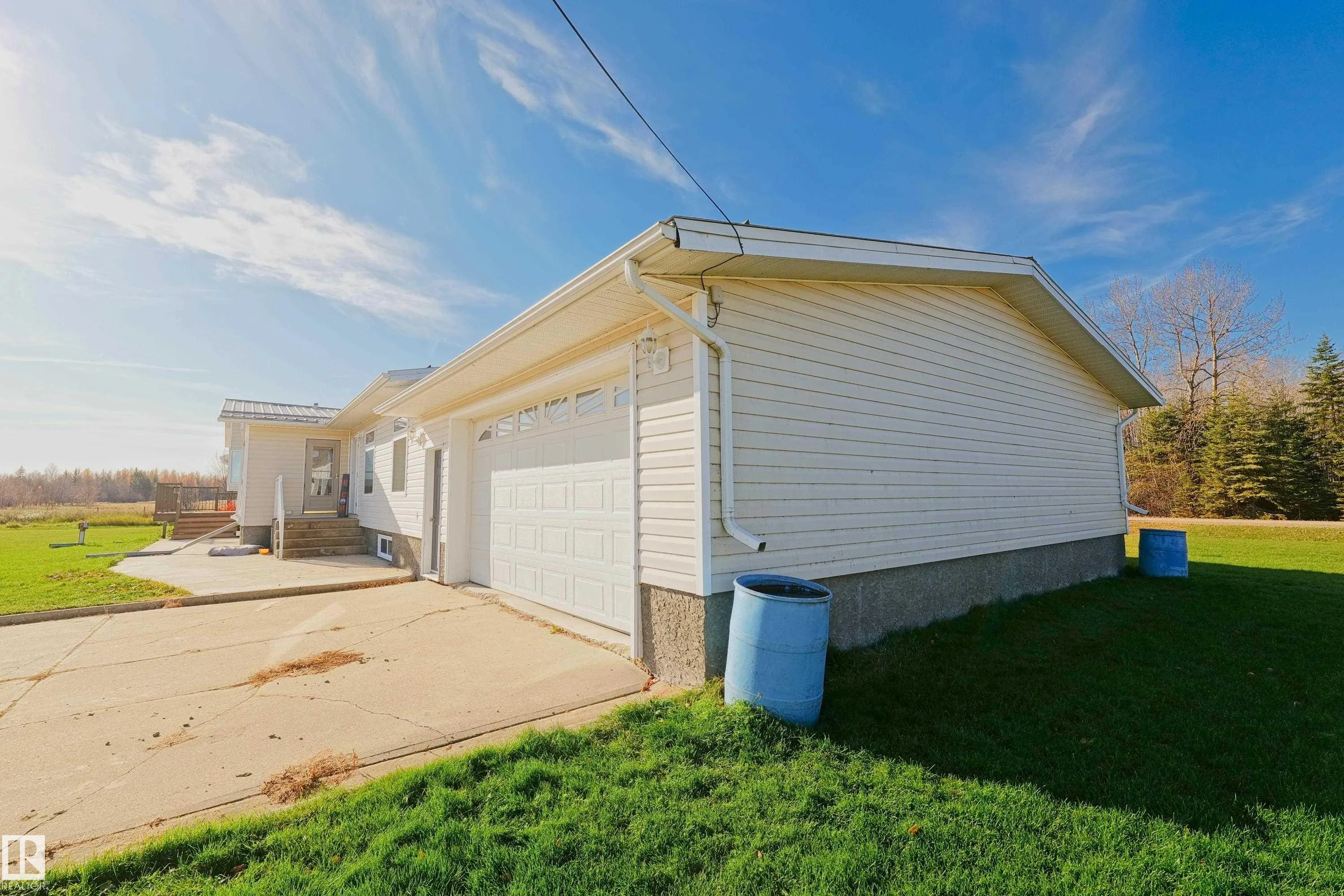 61127 Range Road 44