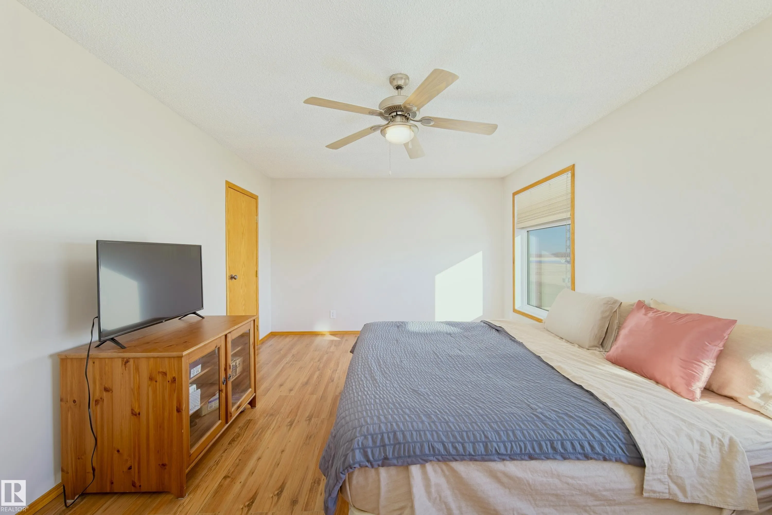 61127 Range Road 44