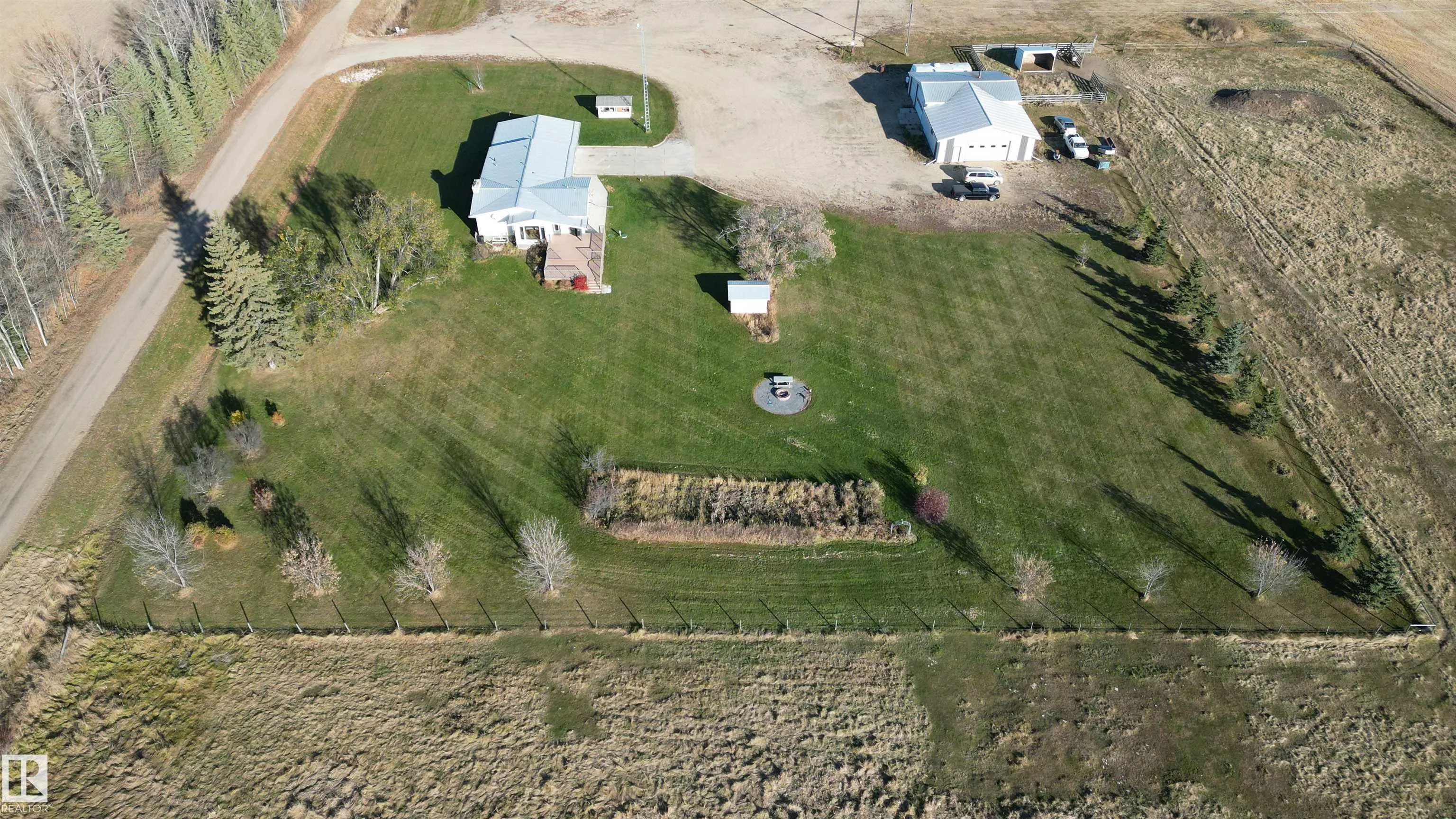 61127 Range Road 44