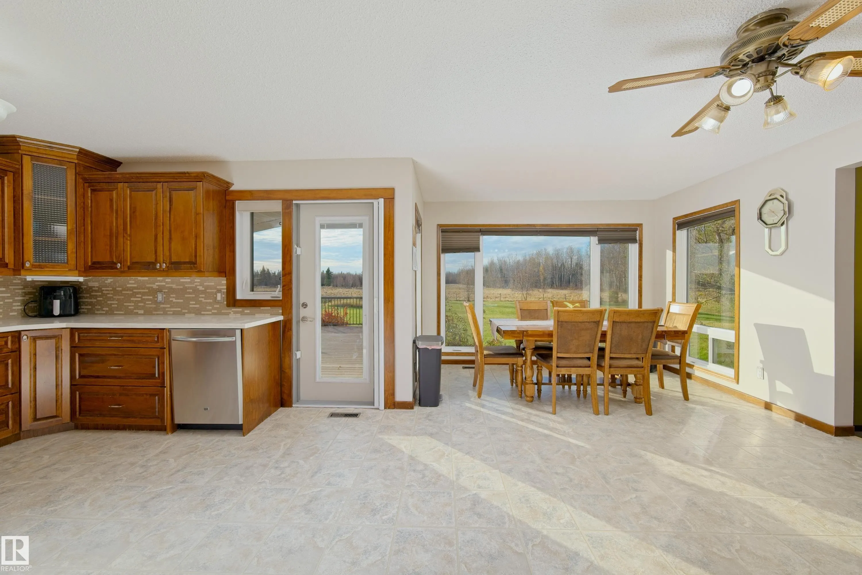 61127 Range Road 44