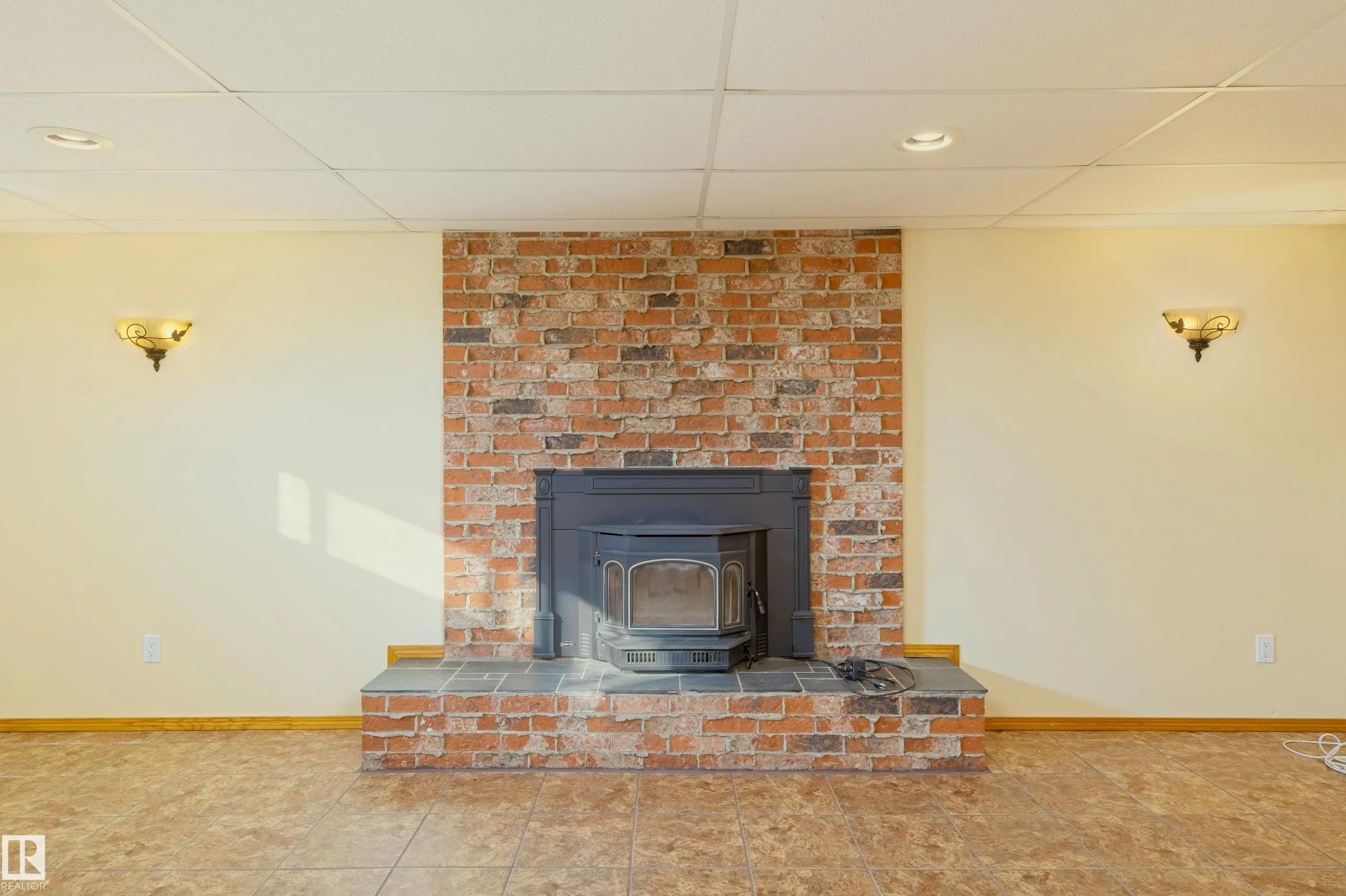 61127 Range Road 44