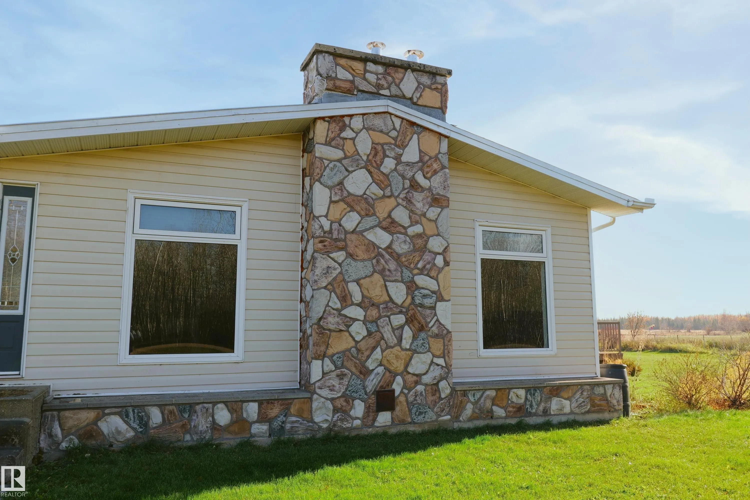 61127 Range Road 44