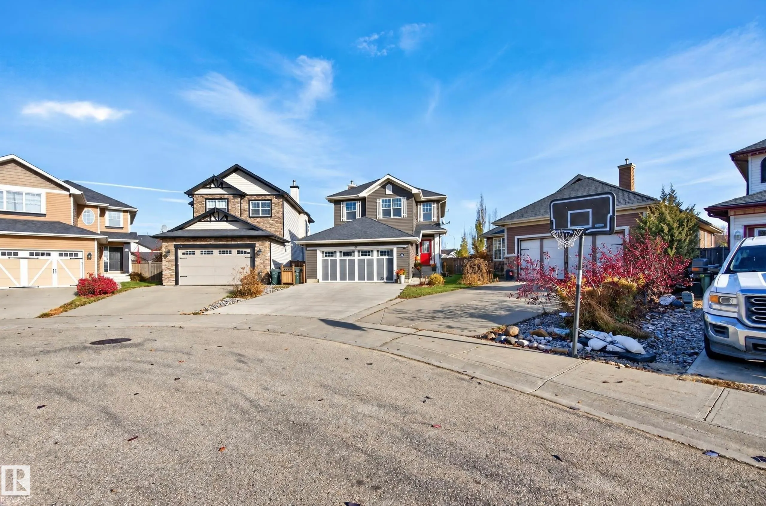 39 APPLETON Crescent