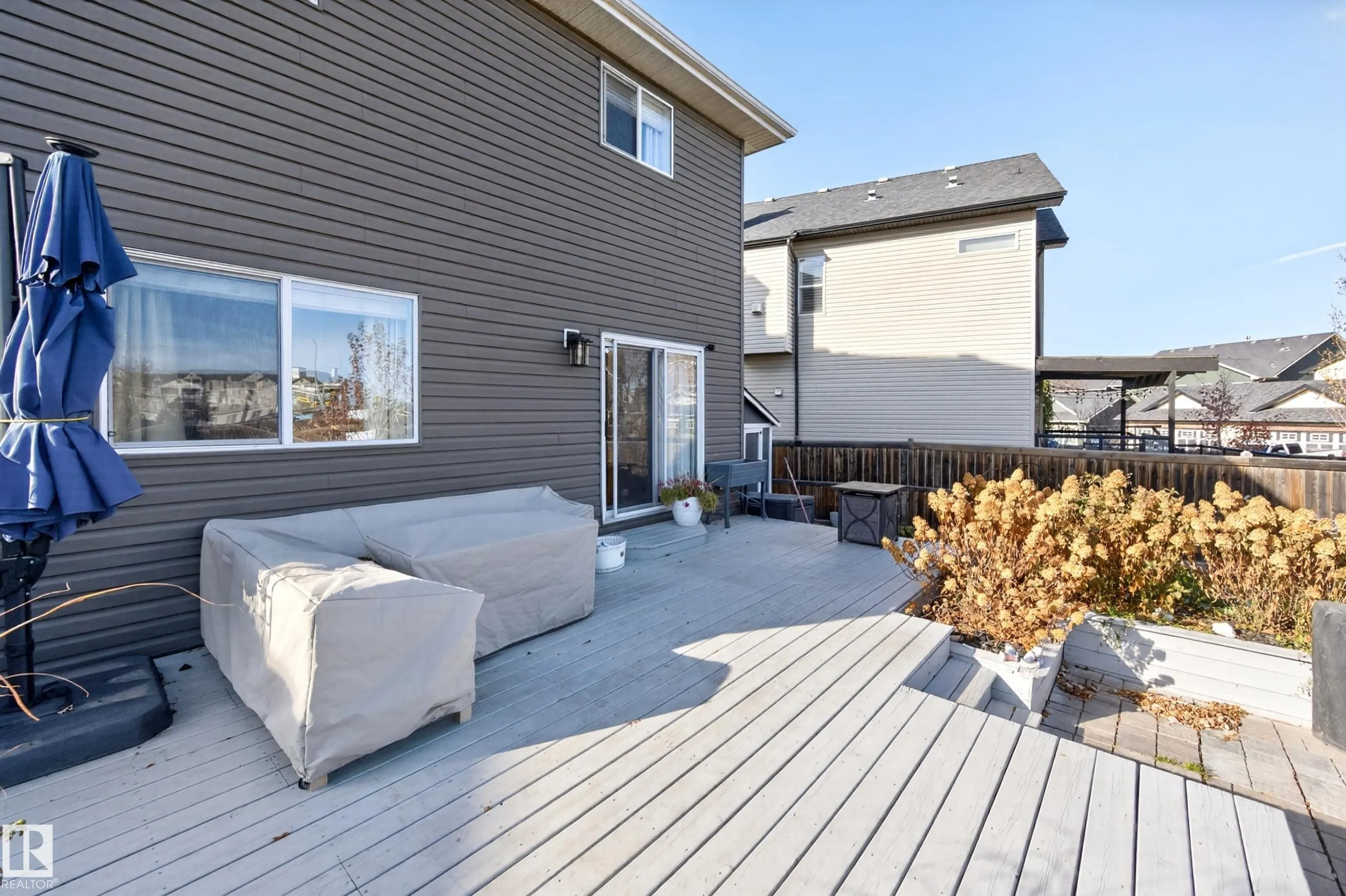 39 APPLETON Crescent