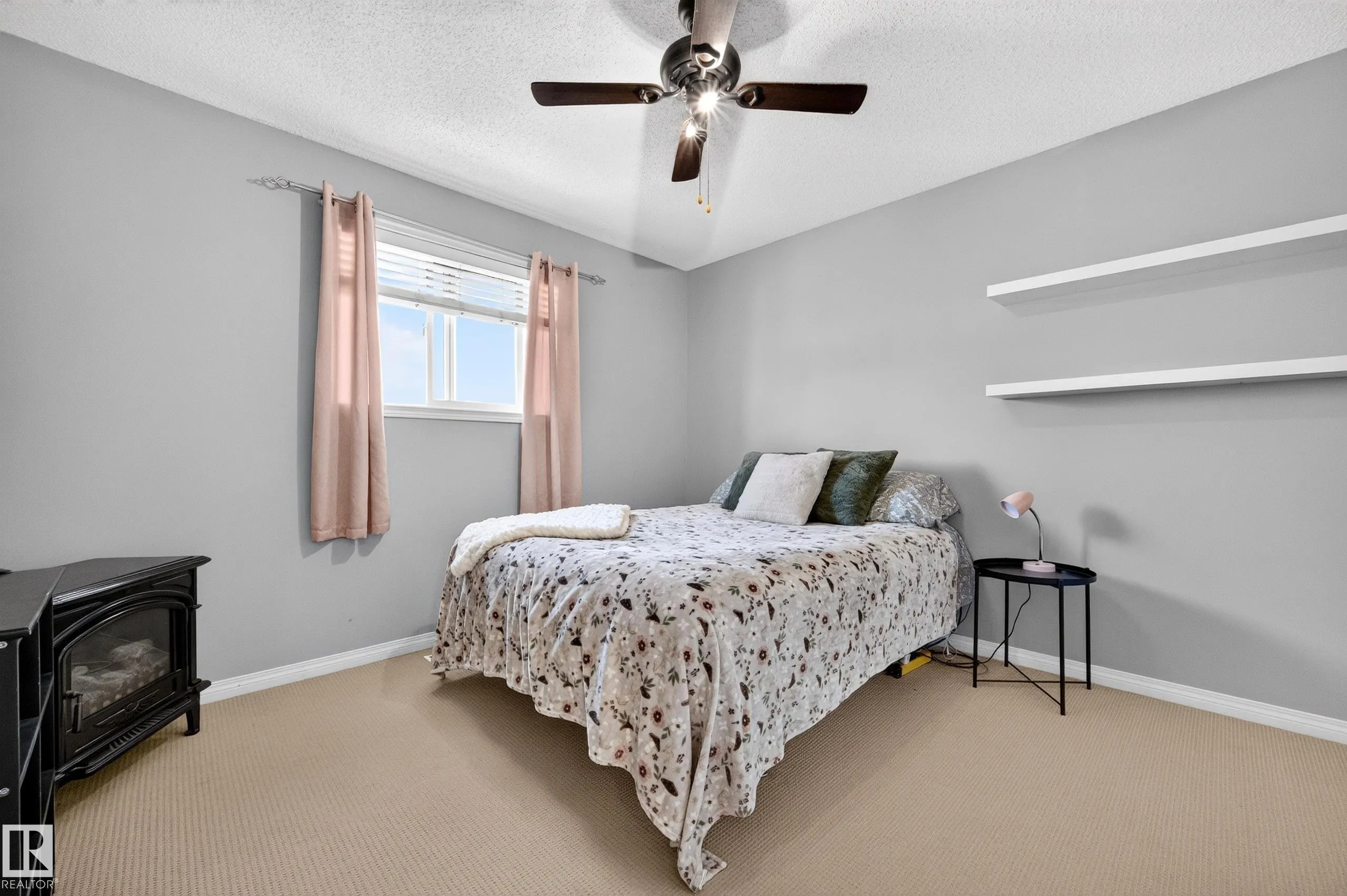 39 APPLETON Crescent