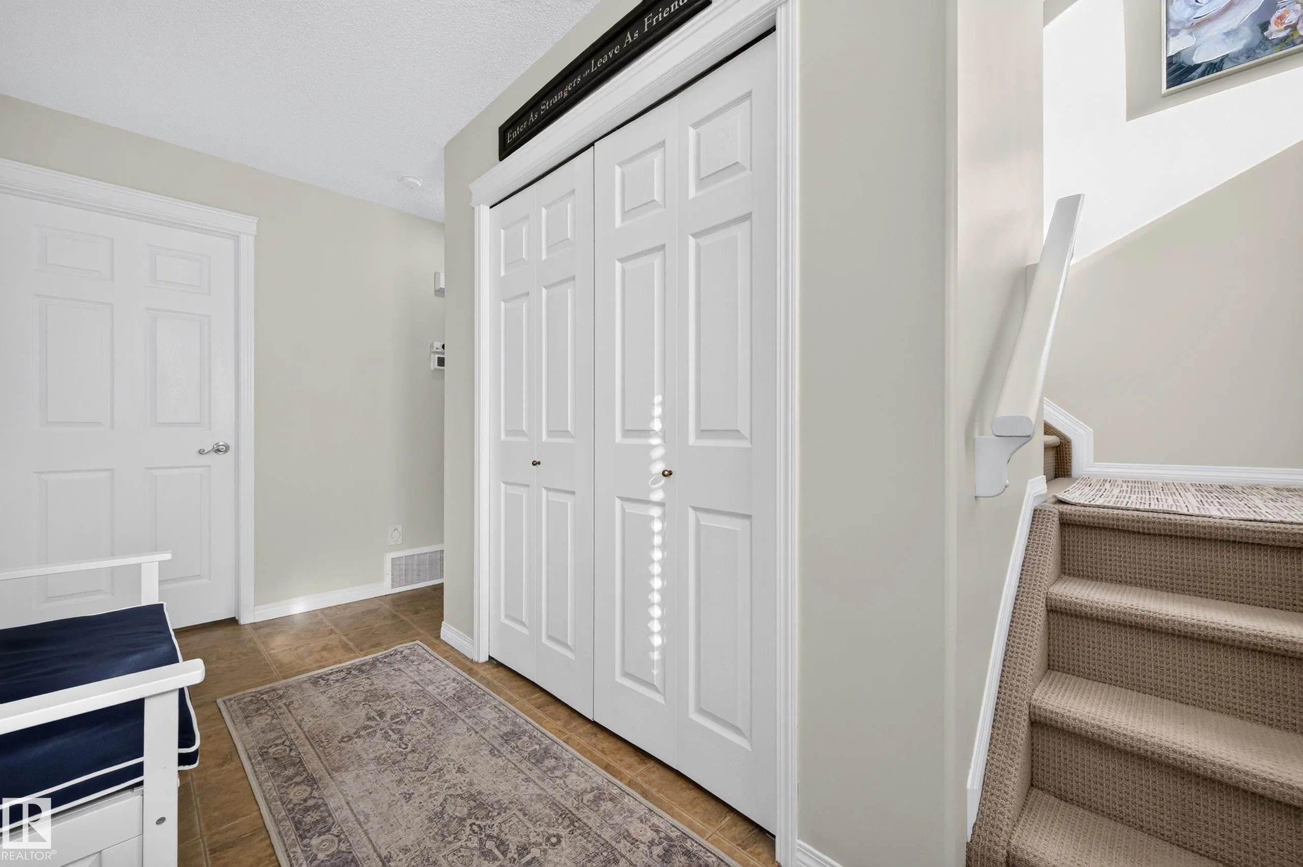 39 APPLETON Crescent