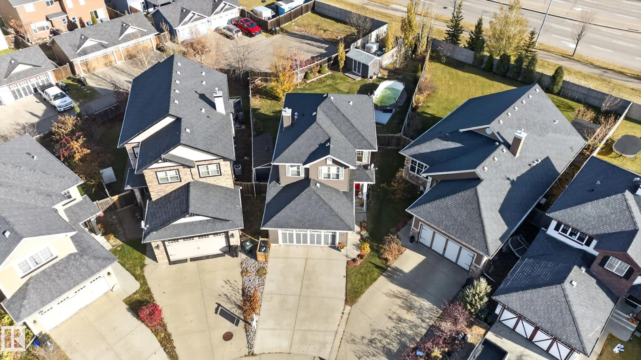 39 APPLETON Crescent