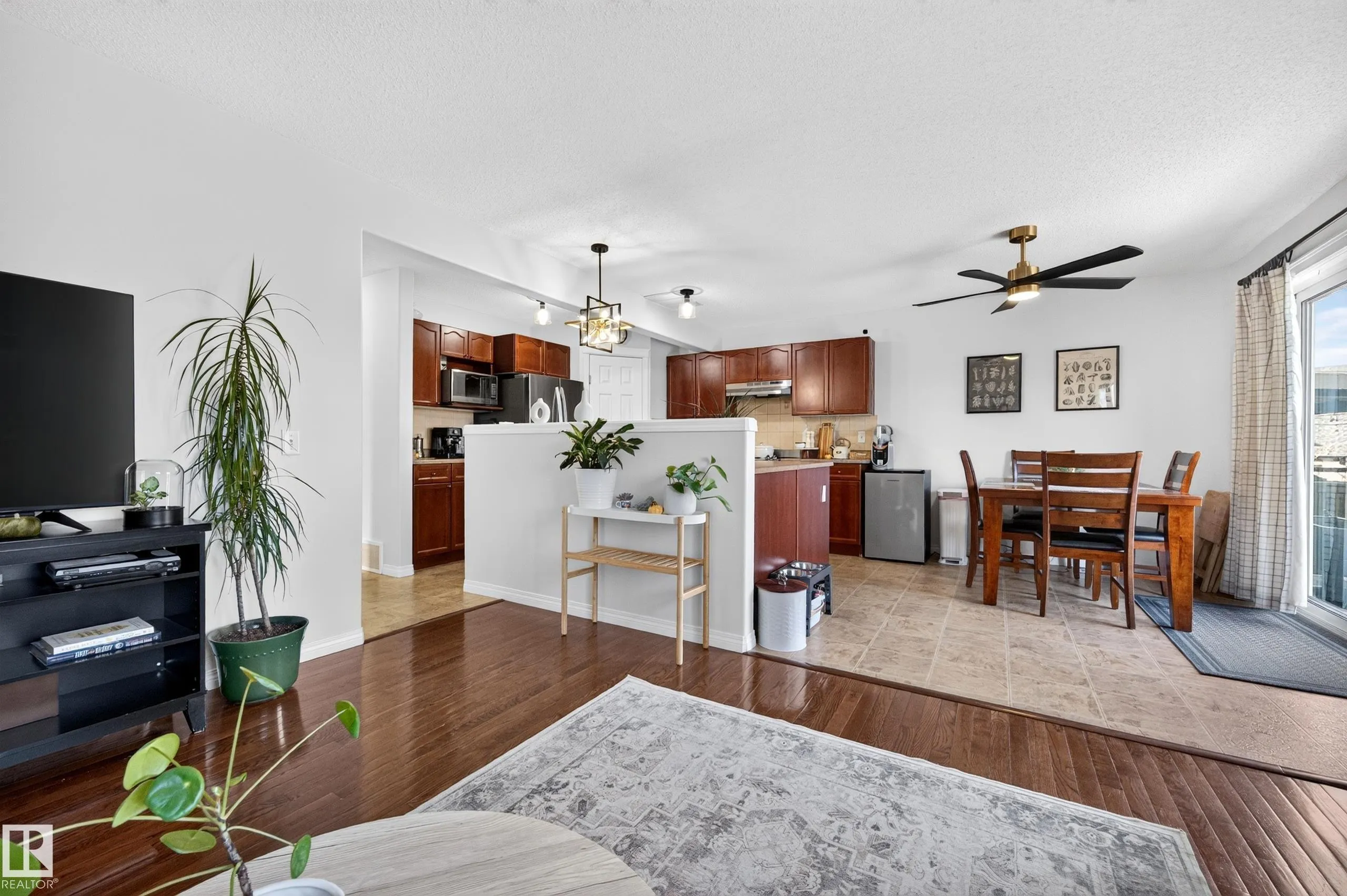 39 APPLETON Crescent