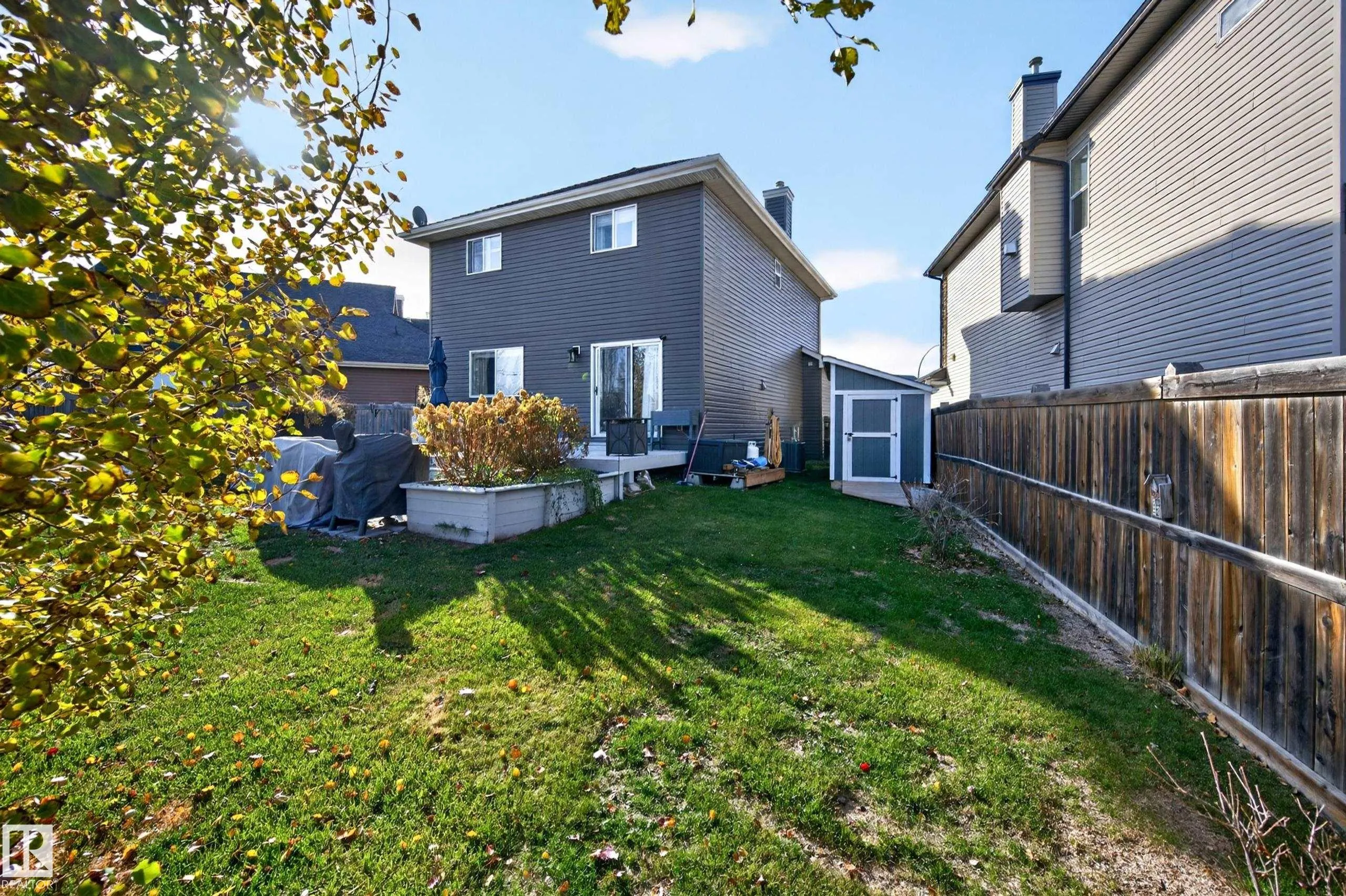 39 APPLETON Crescent