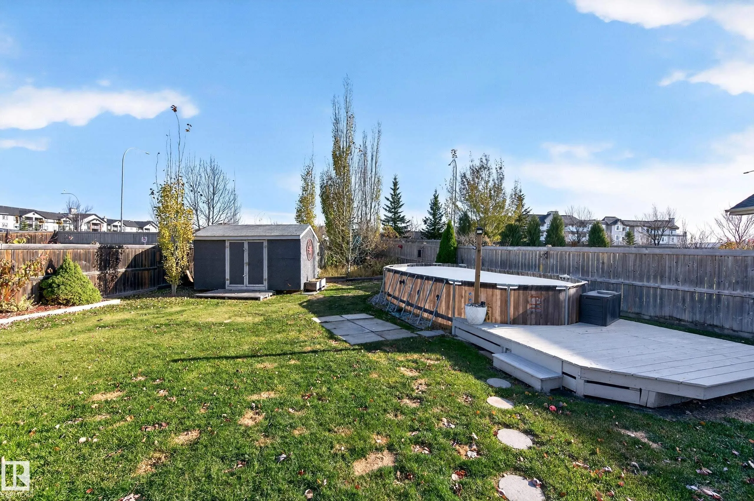 39 APPLETON Crescent