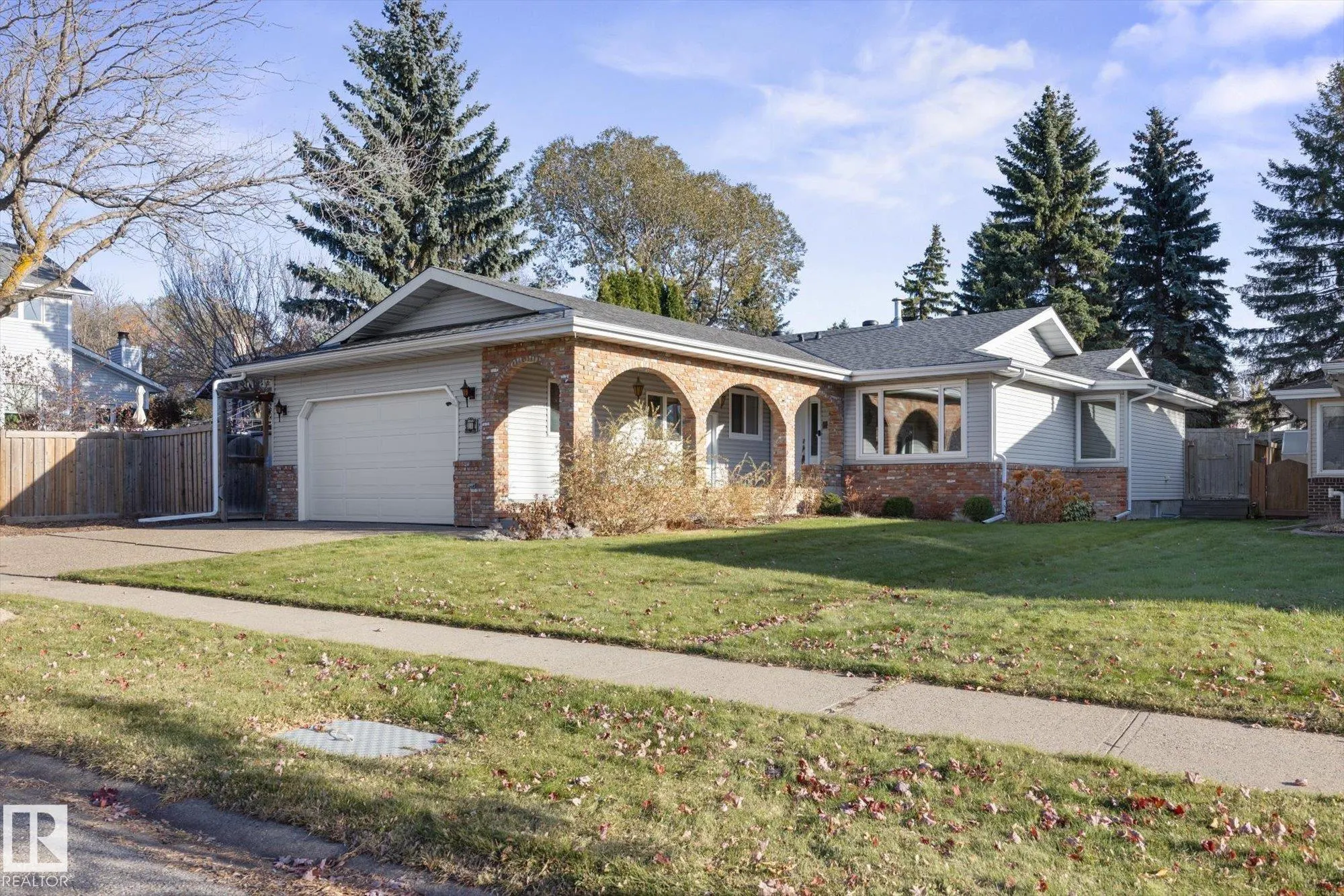 11 WOODSTOCK Place