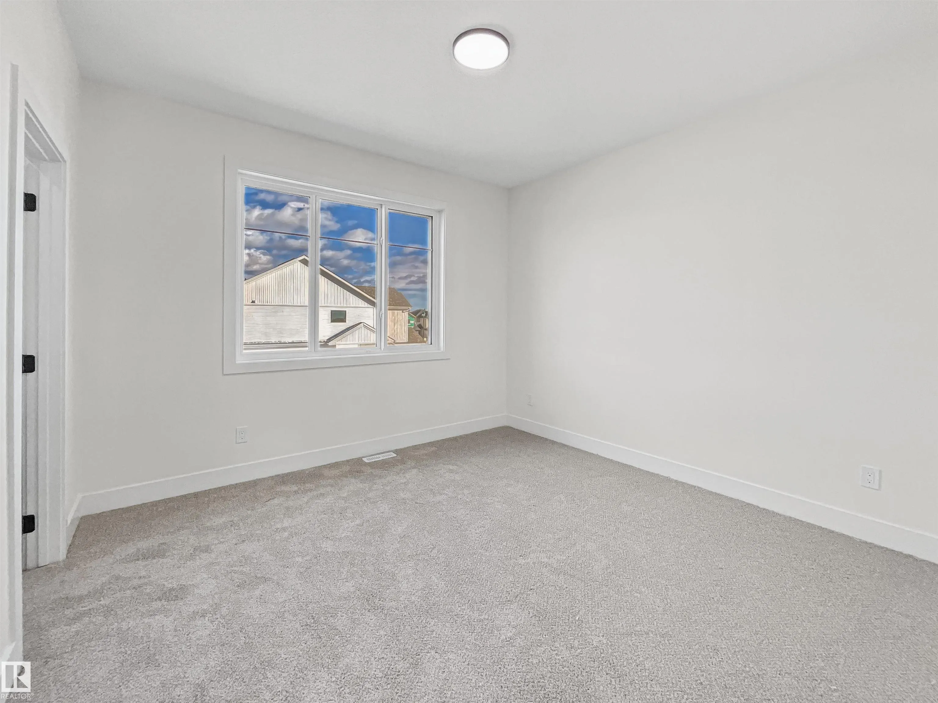 13 STETSON Loop