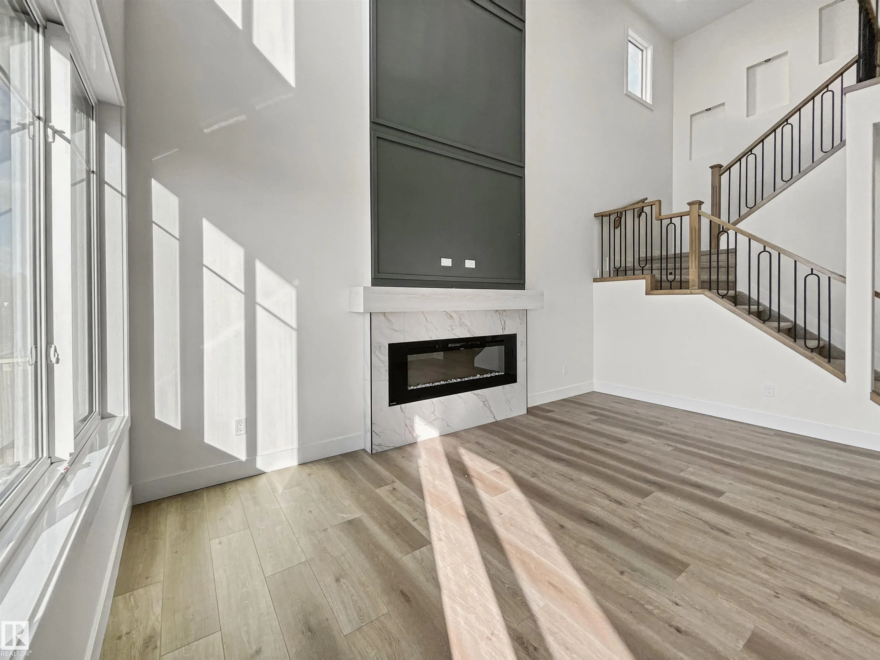 13 STETSON Loop