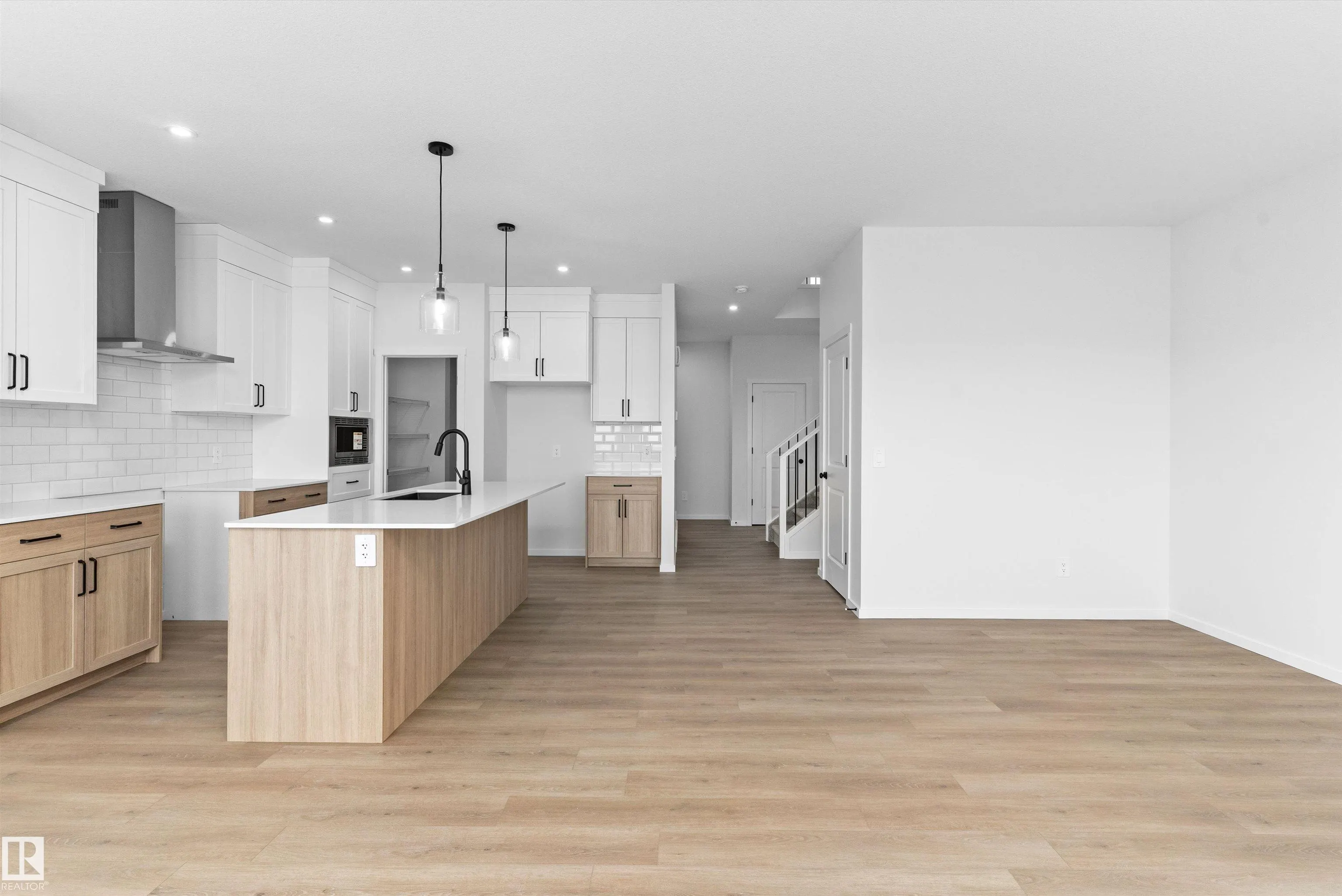 18808 29 Avenue
