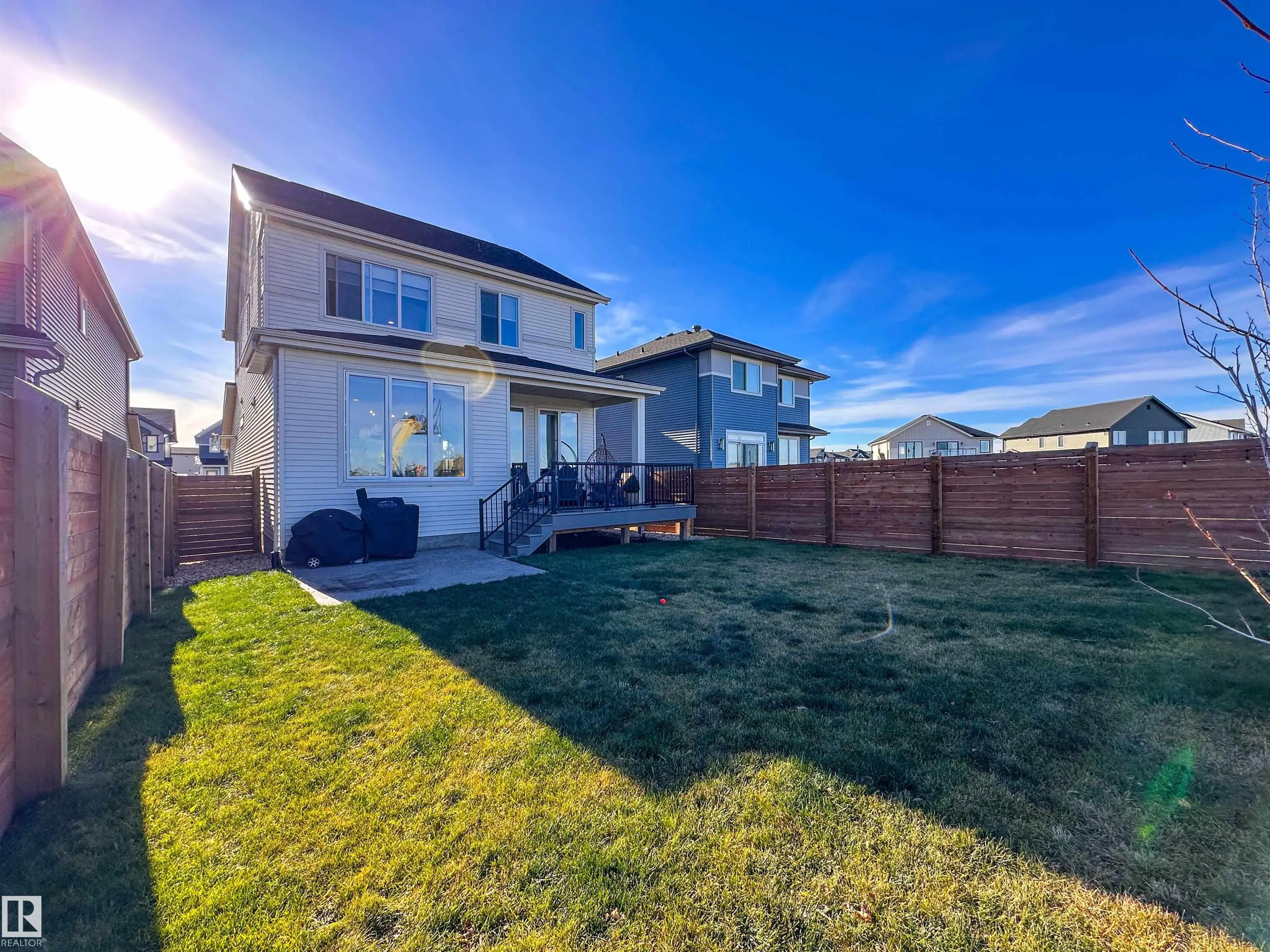 309 JENSEN LAKES Boulevard