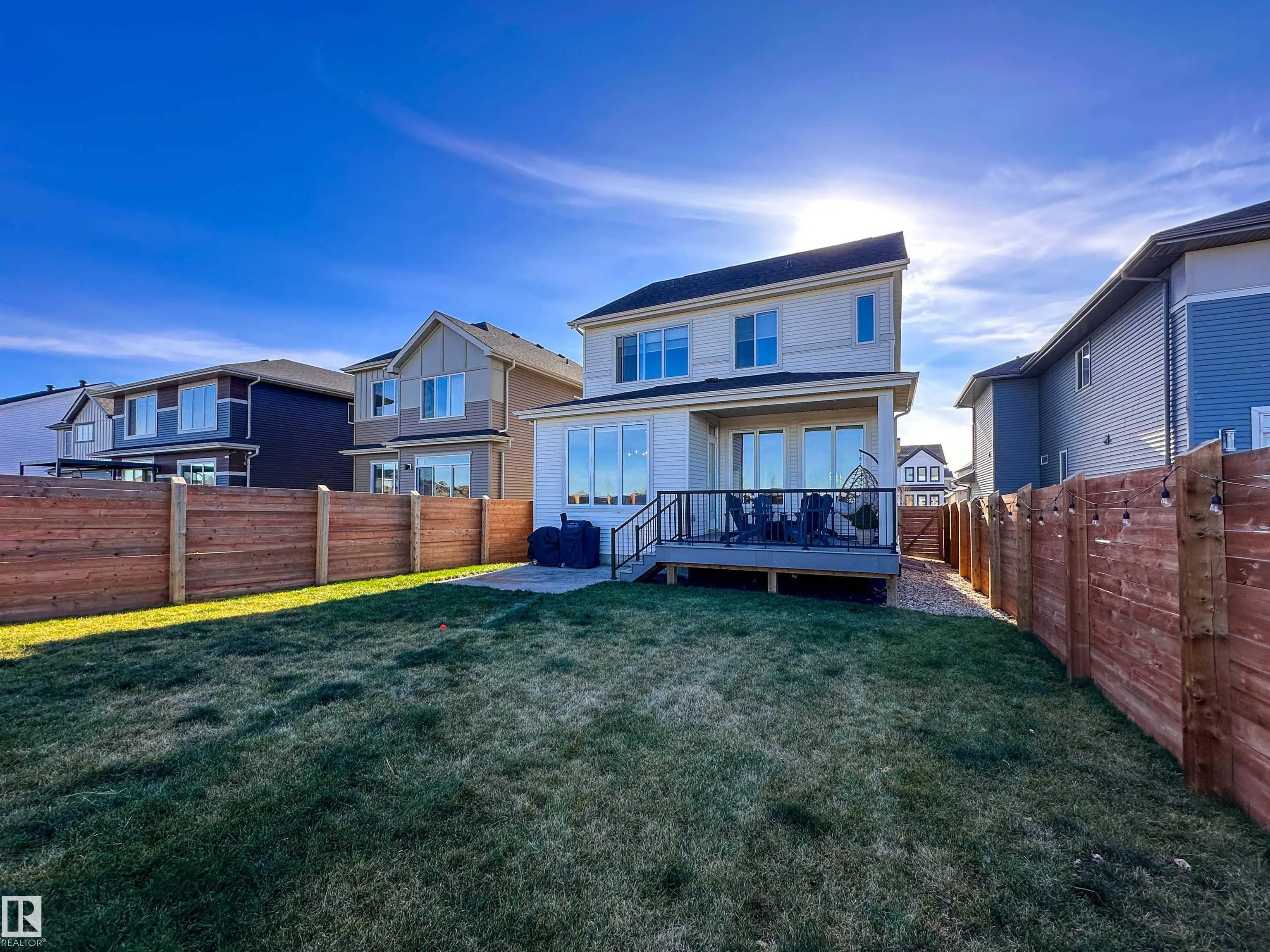 309 JENSEN LAKES Boulevard